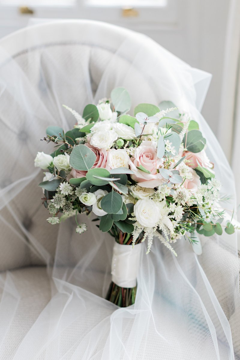 Bridal flower bouquet