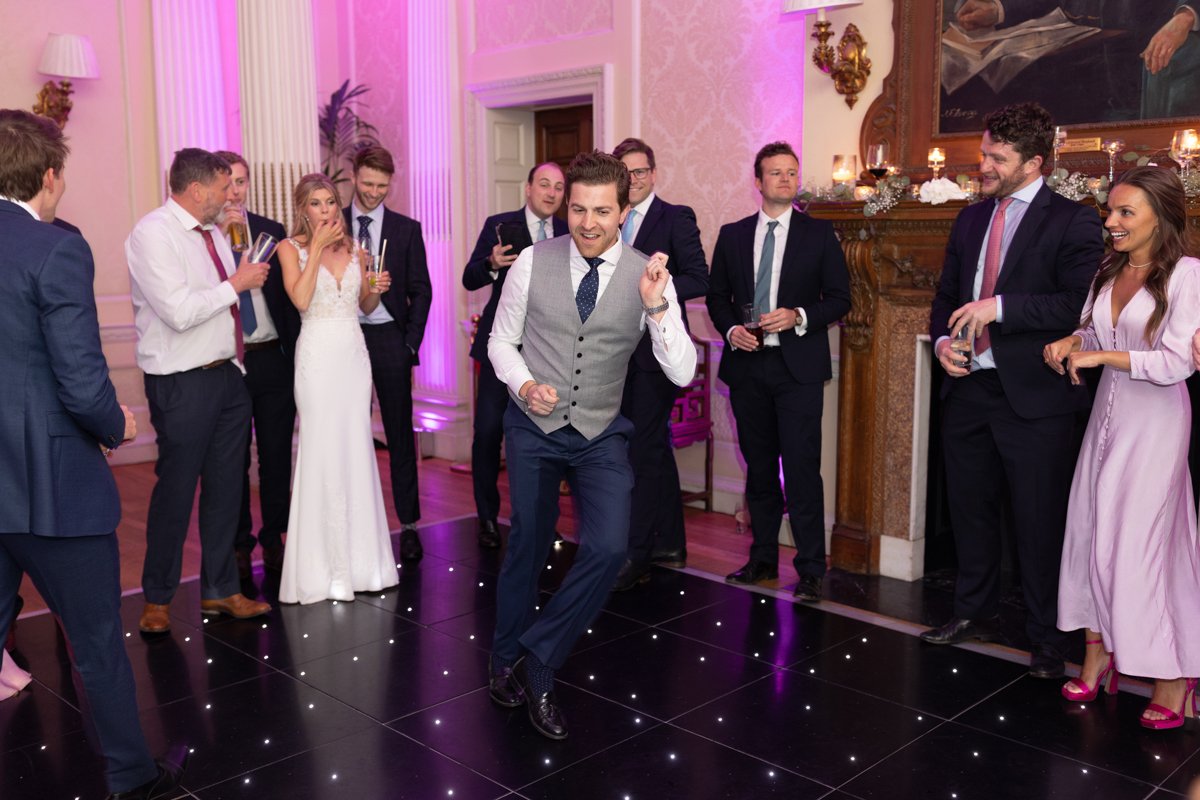 guests dancing 