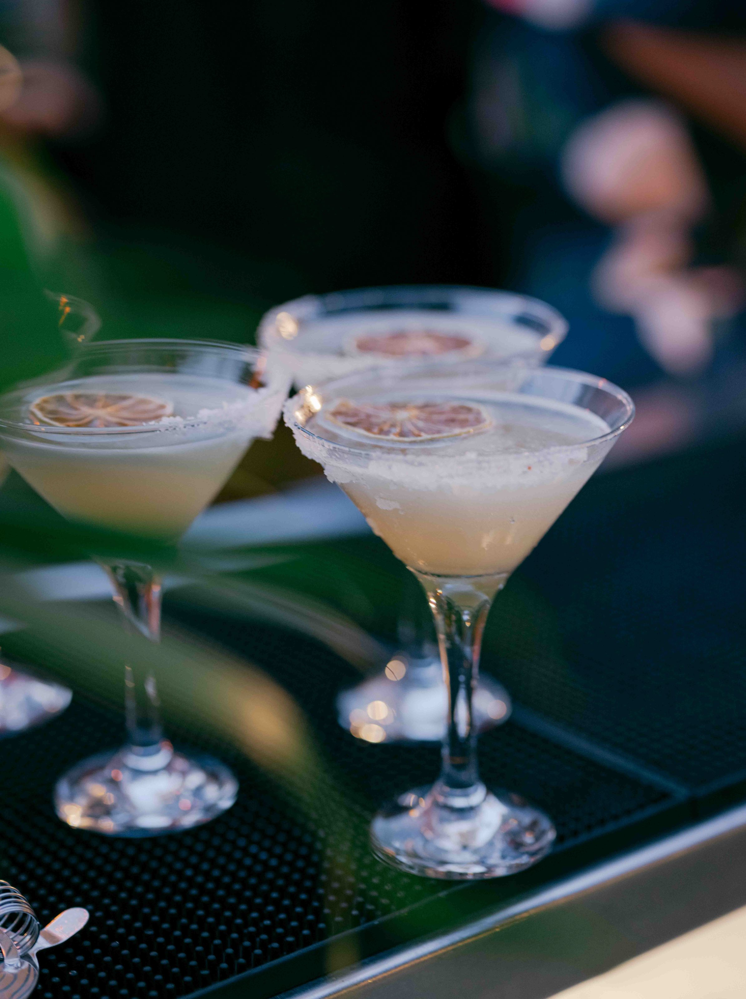  close up cocktails 