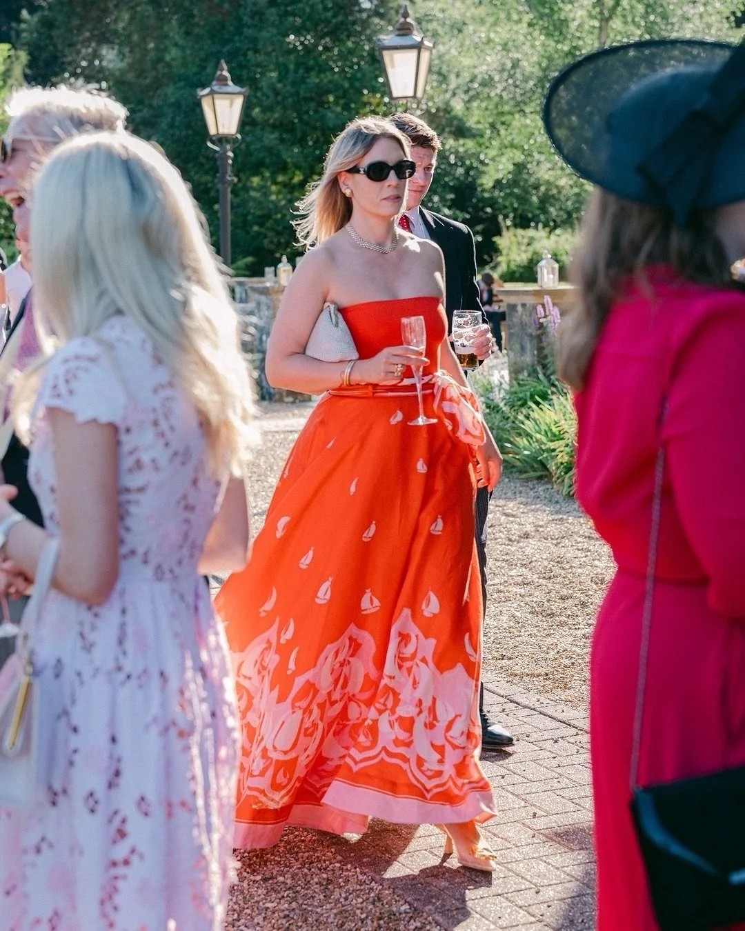 Wedding guests style-  I always love seeing what people wear at weddings. Always capturing happy moments during cocktail hour. 
⠀⠀⠀⠀⠀⠀⠀⠀⠀
Venue- @balcombe.place
Second Photographer - @katierogersphotography
⠀⠀⠀⠀⠀⠀⠀⠀⠀
Balcombe Place | Balcombe Place w