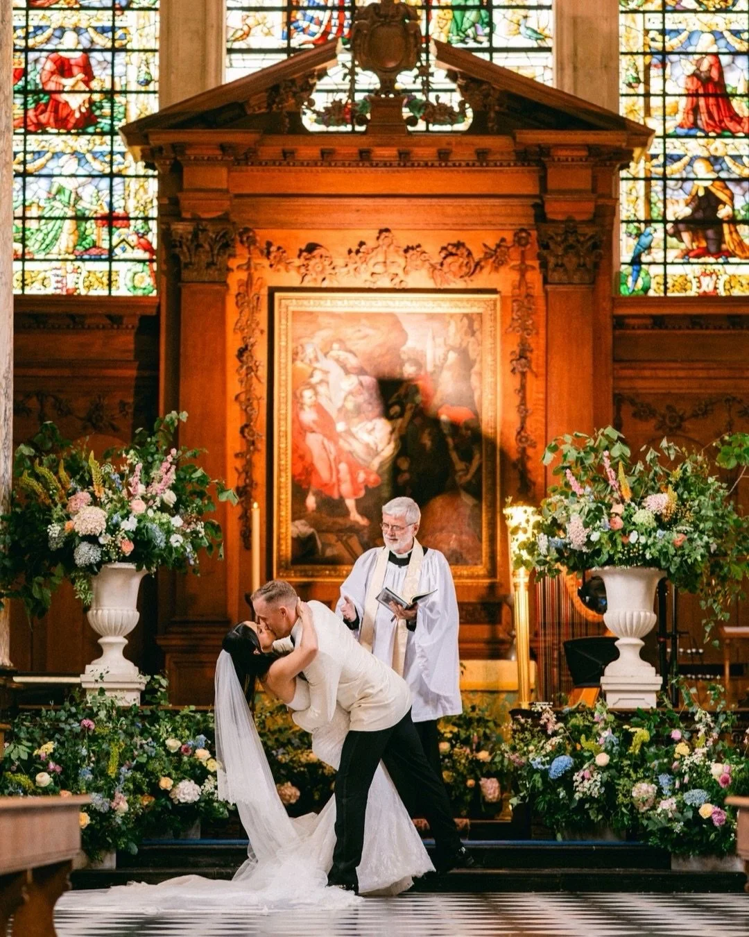 Ceremony moments like these are why I adore photographing weddings. 
⠀⠀⠀⠀⠀⠀⠀⠀⠀
C&amp;A chose Pembroke College Chapel &mdash; a beautifully preserved 17th-century chapel nestled in the heart of Cambridge &mdash; and you could feel the history in every