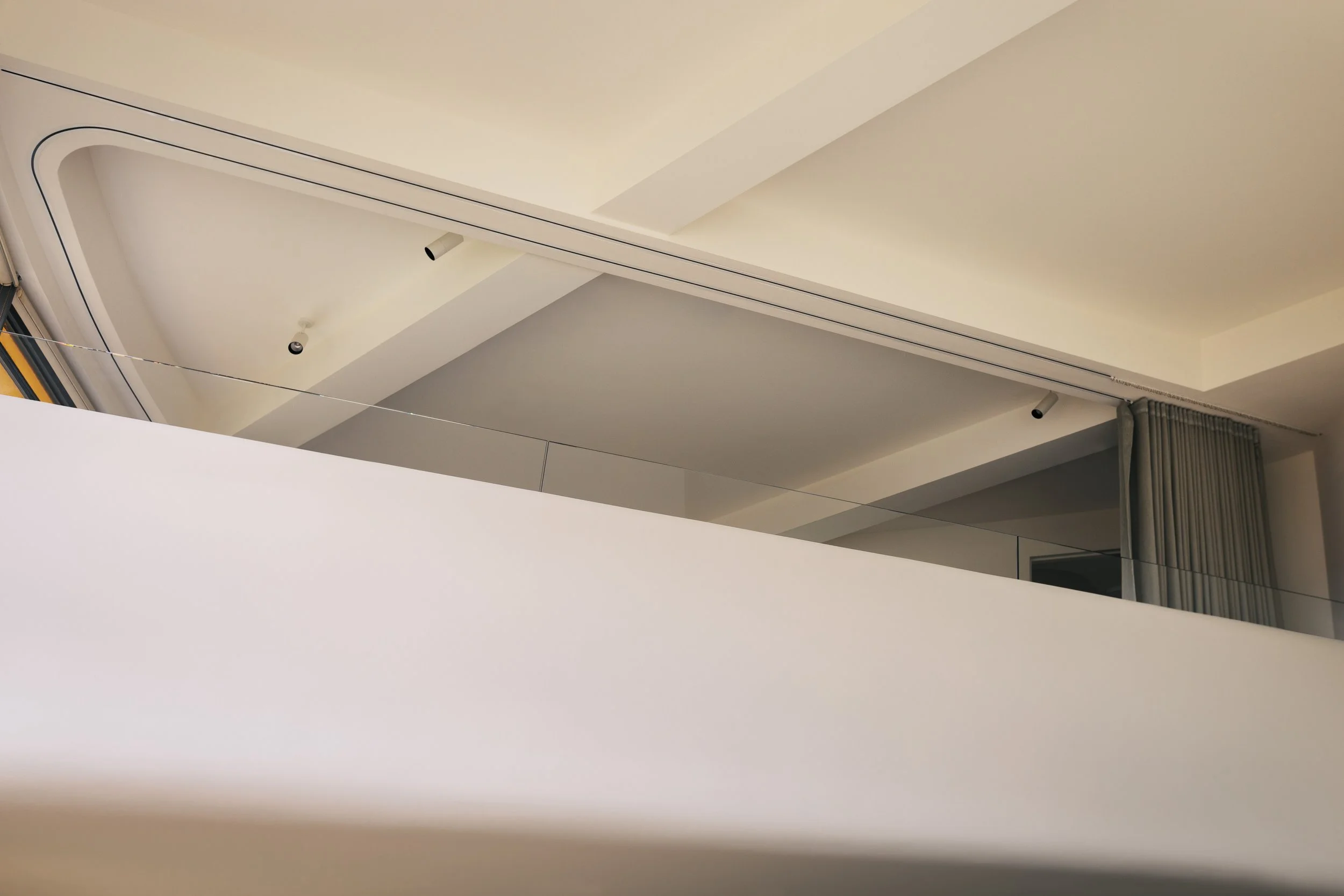 A contemporary maisonette renovation in Central London by Studio Tashima, featuring tailored architectural design and modern interiors.