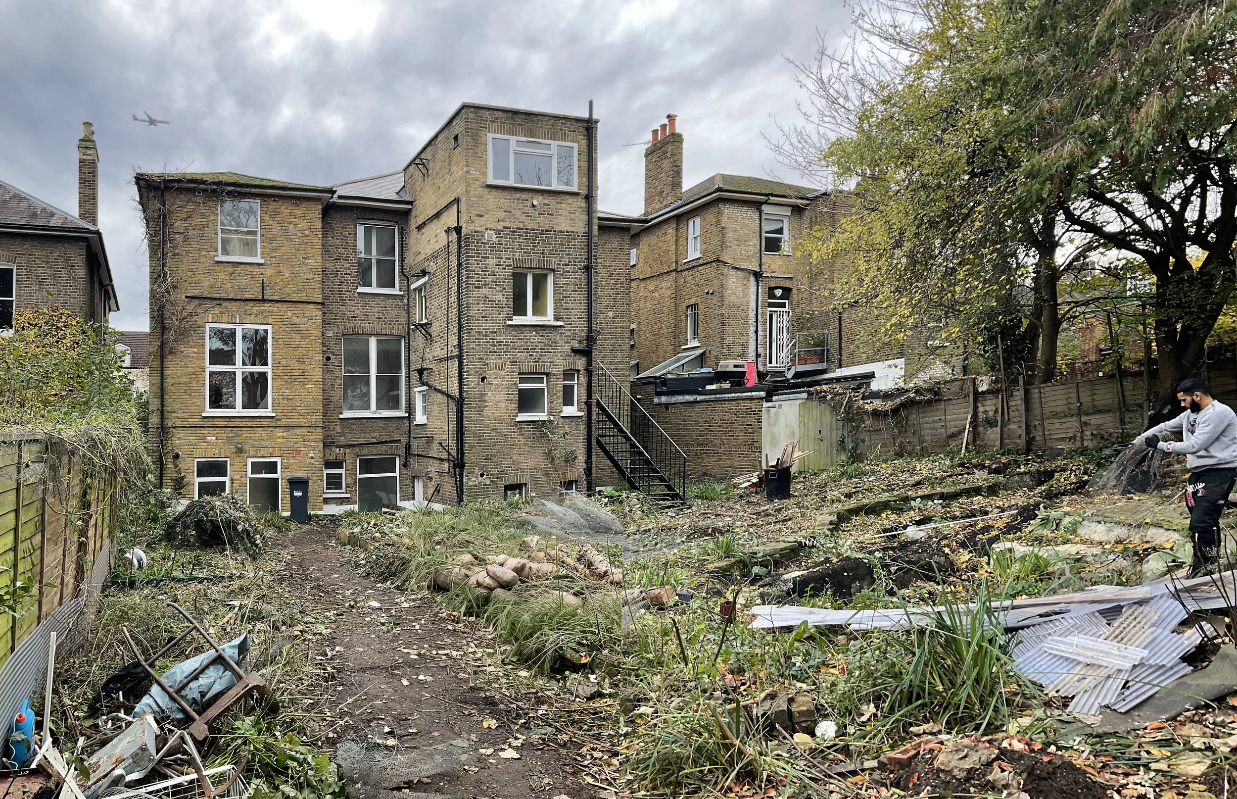 London garden design by Studio Tashima, specialising in residential landscape architecture and bespoke outdoor spaces