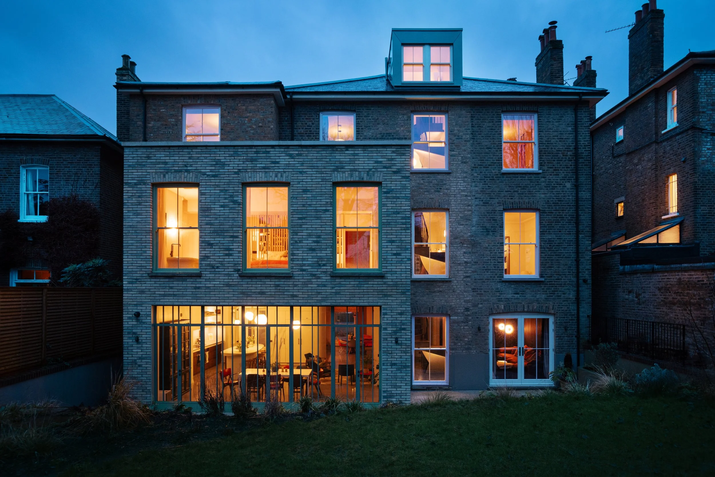 London home renovation and residential architecture services in Chiswick by Studio Tashima, offering bespoke architectural design solutions