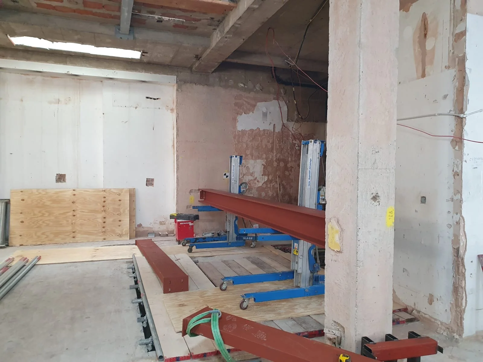 WhatsApp Image 2024-06-14 at 11.02.10 (1).jpeg