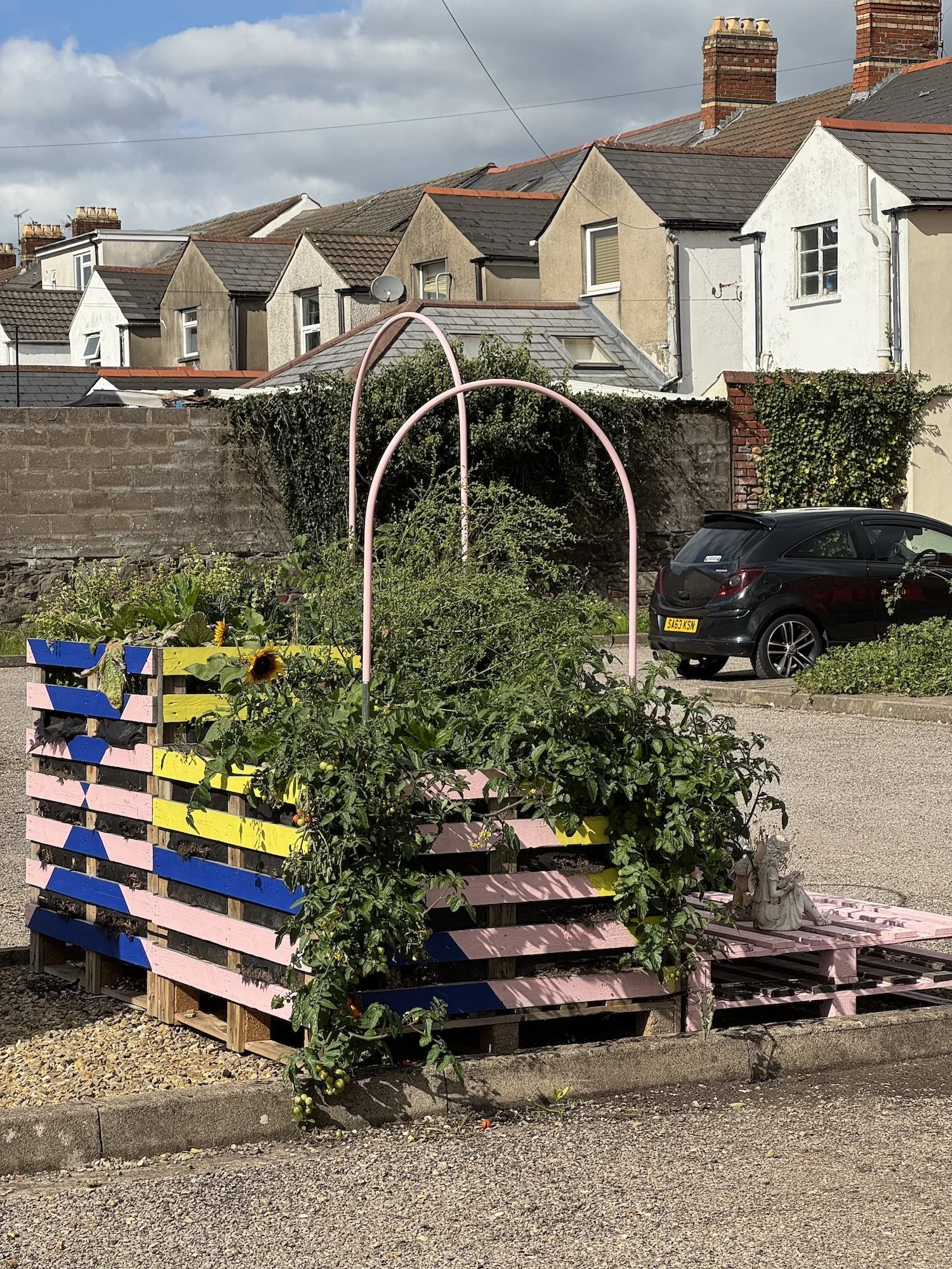 Greening Cathays community planters growing space Cardiff Situated Studio 07.jpg