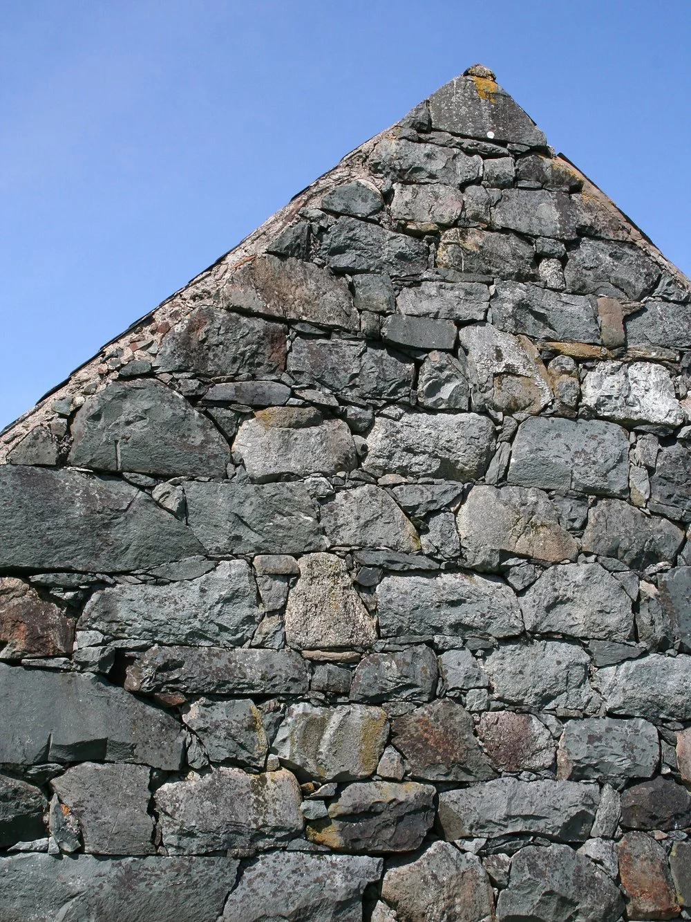 01A+Vernacular+stone+gable Building Simply Amanda Spence Situated Studio.jpg