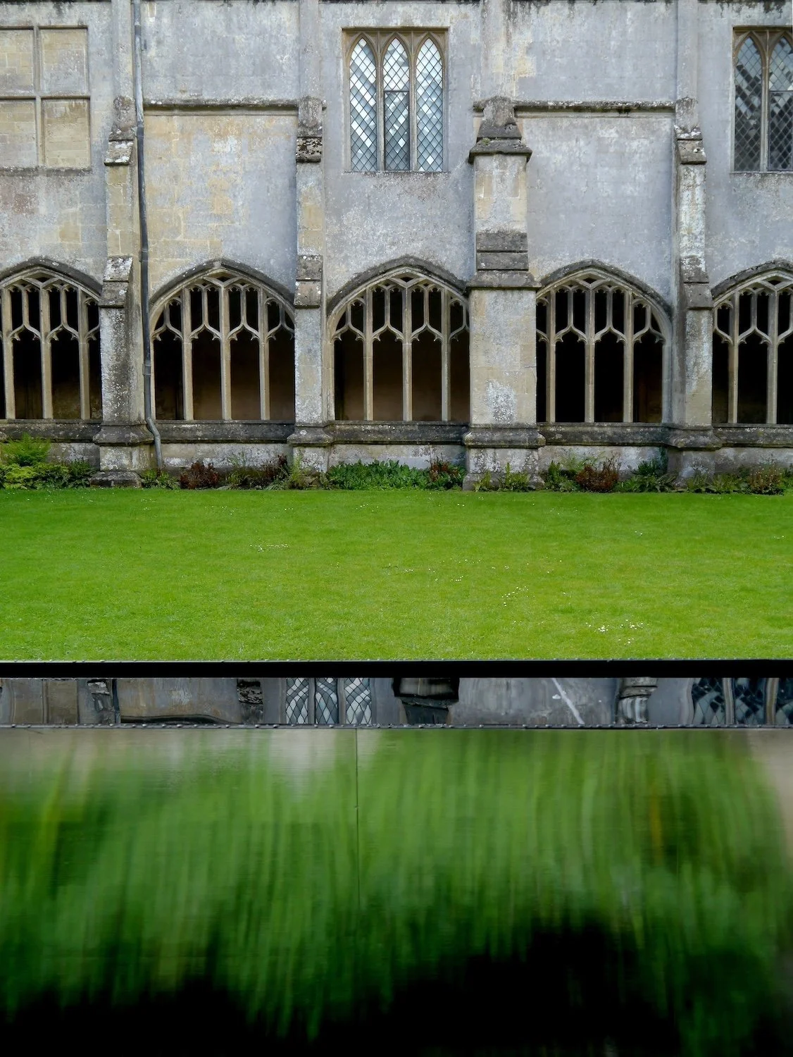 Channel of Peace Installation_Lacock Abbey_Cloister 04 _Situated Studio_ALTArchitecture.jpg