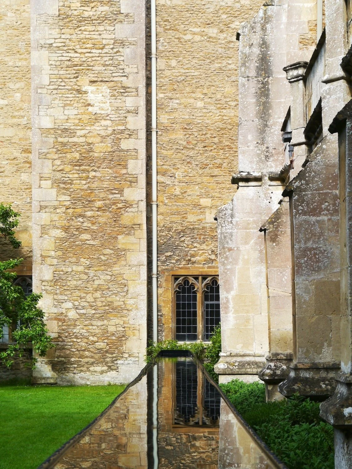 Channel of Peace Installation_Lacock Abbey_Cloister 01 _Situated Studio_ALTArchitecture .jpg