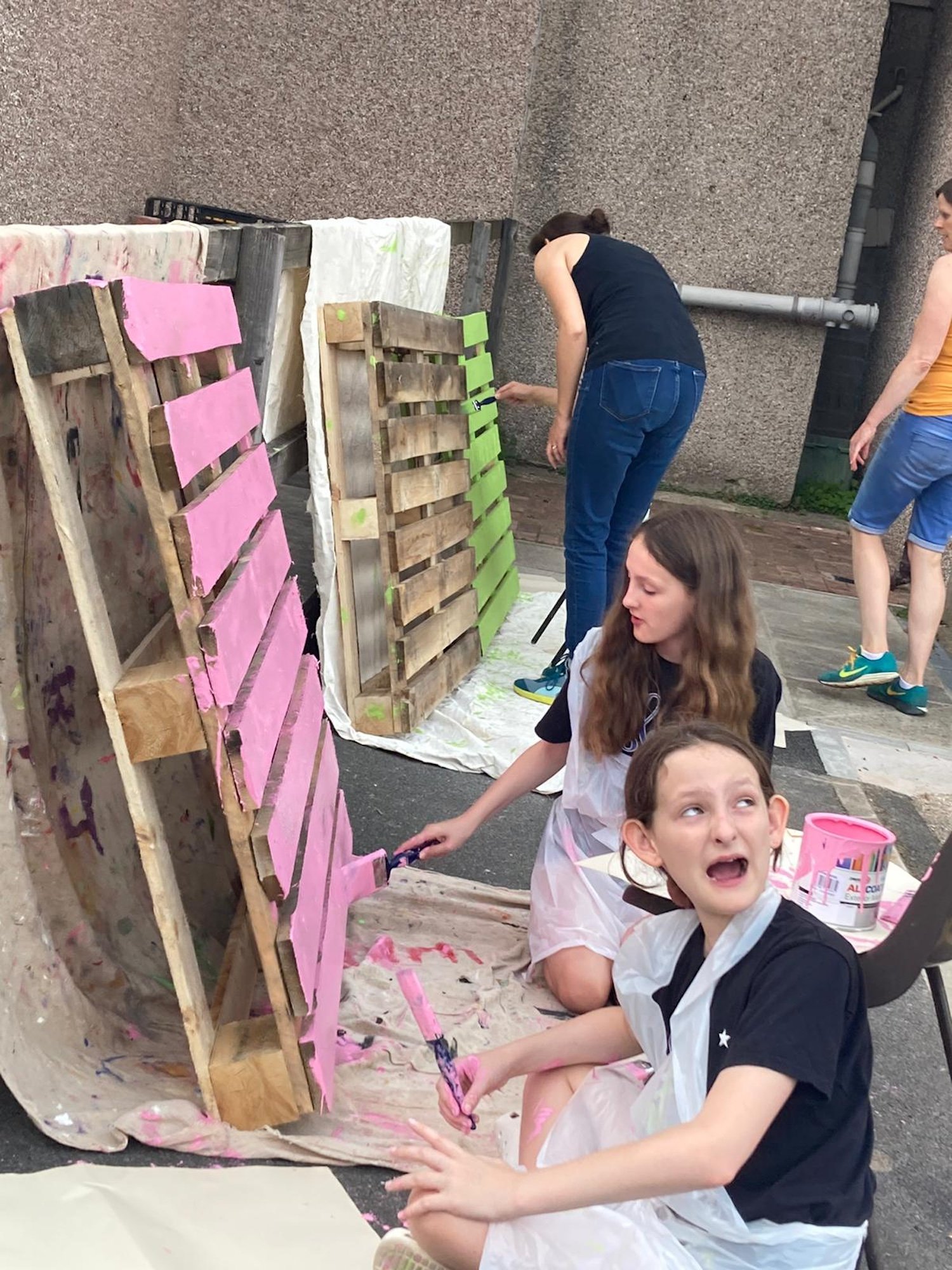 Situated Studio ALT-ARCHITECTURE_ABER VALLEY OUTDOOR SPACES GATHER youth group engagement painting recycled pallets 2.jpg
