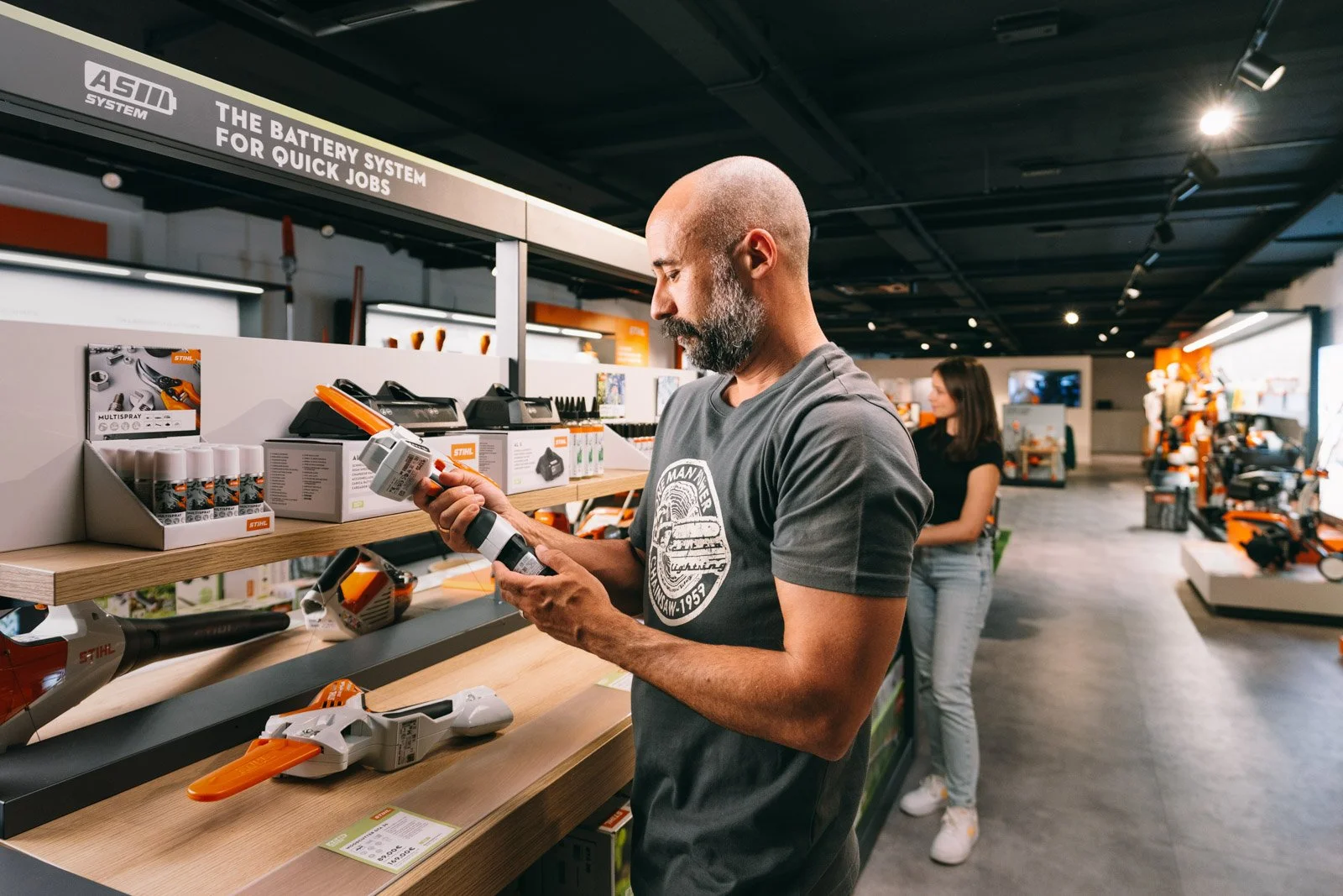 0978_Stihl_Concept_Store_22. Mai 2025-Bearbeitet.jpg