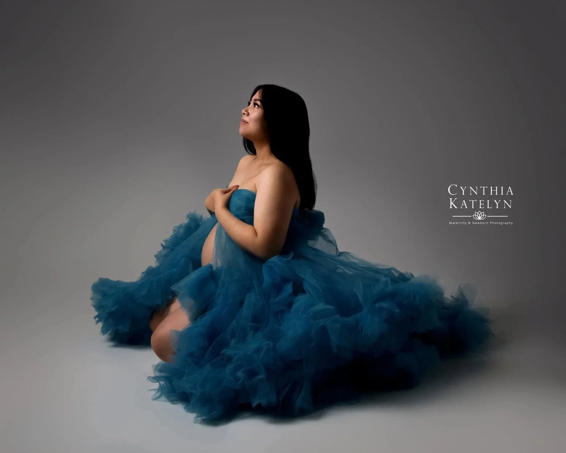 Temcula Murrieta Menifee Maternity Newborn Photographer Cynthia Katelyn Baby Girl on white background pink flowers