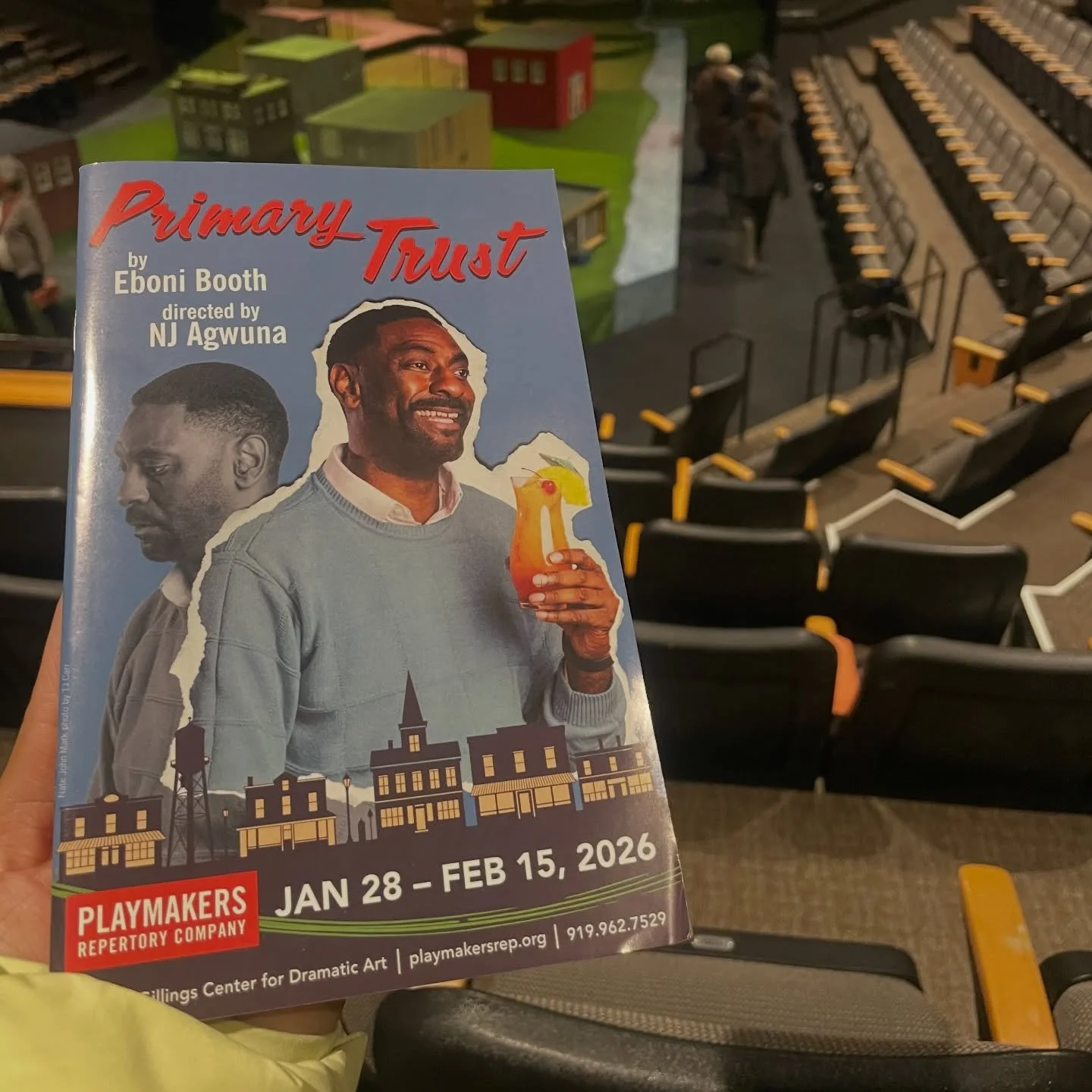 &ldquo;Sky is blue, what you gonna do?&rdquo; a critique of &lsquo;Primary Trust&rsquo; by Eboni Booth at Playmakers Repertory Company is live on the colored critic 🙂&zwj;↕️🍹