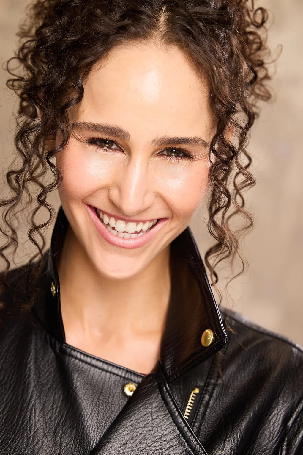 JuliannaGoldsmith192892SM.jpg