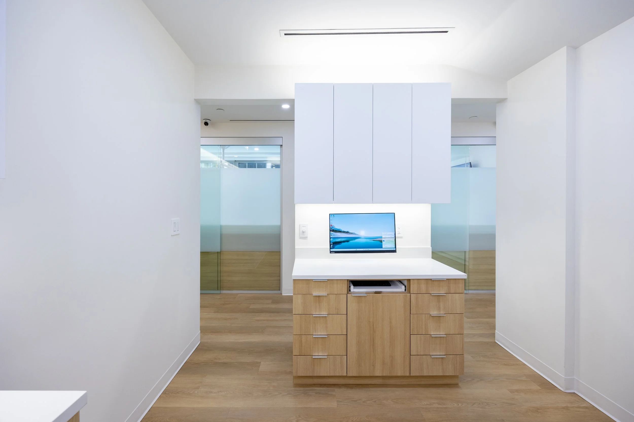 EU3A2988-HDR copy.jpg