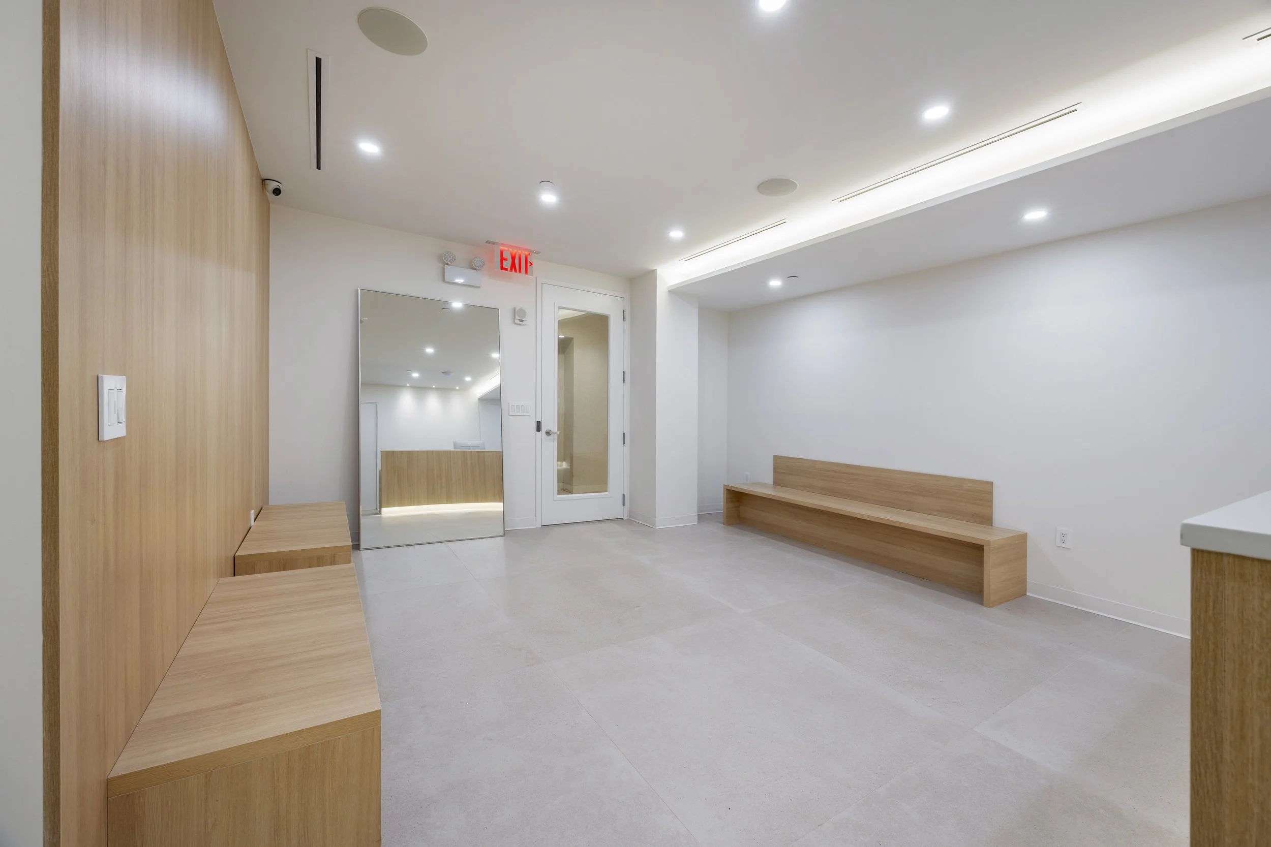 EU3A2436-HDR copy.jpg