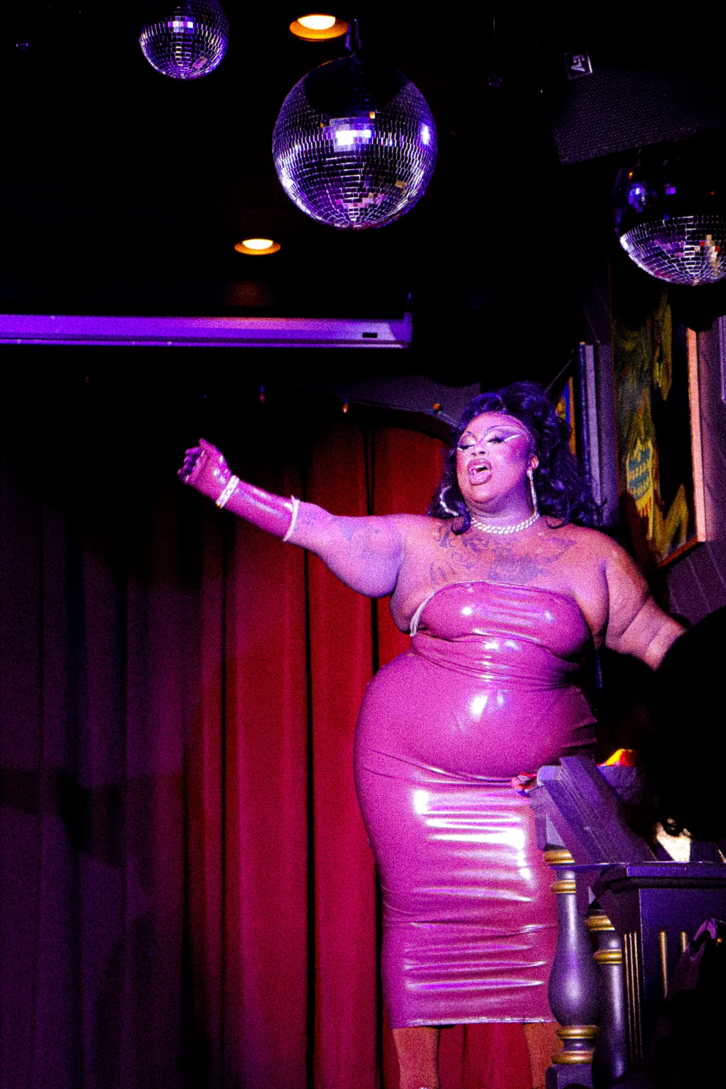 mxnobodyphilly-performance-edit-221.jpg