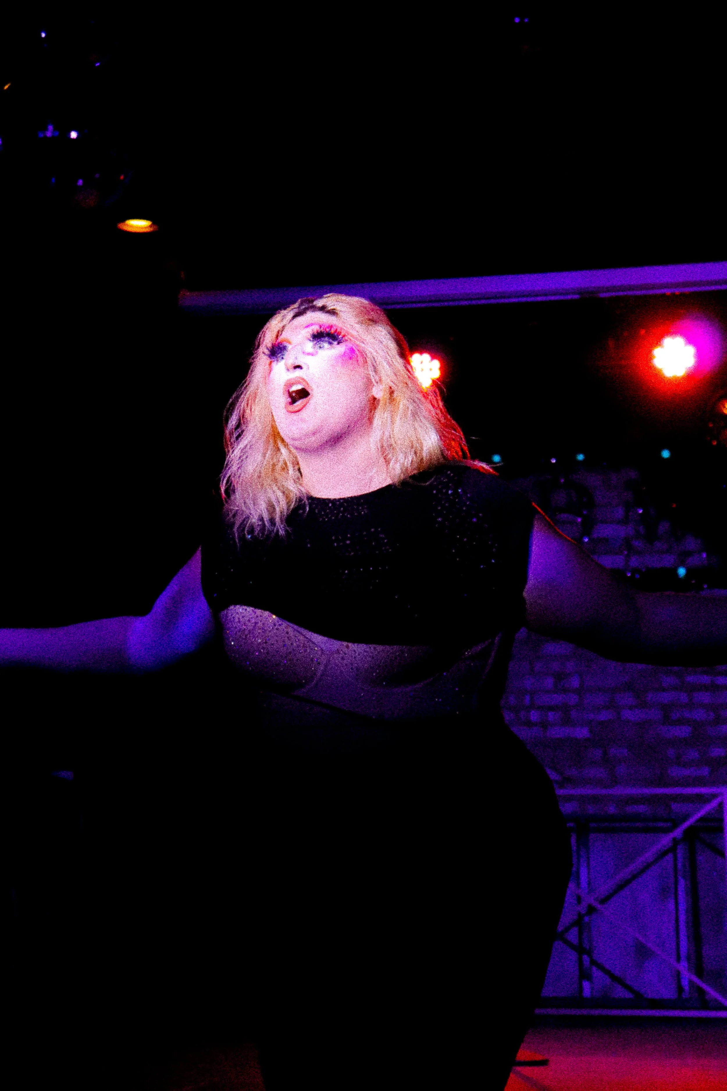 mxnobodyphilly-performance-edit-101.jpg