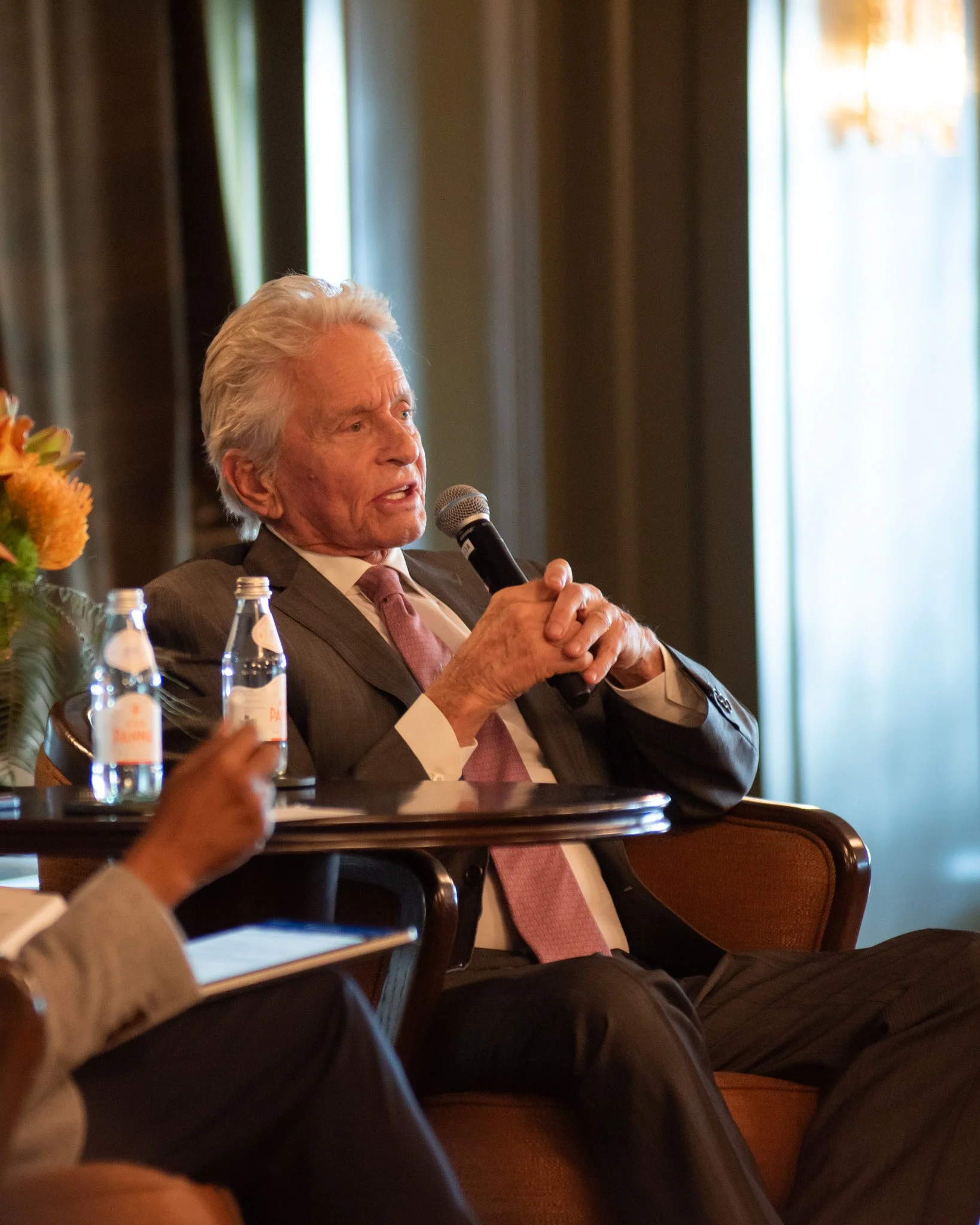 Michael-douglas-01.jpg
