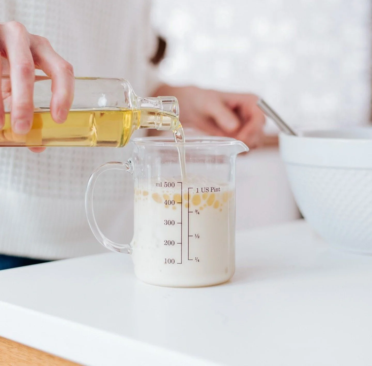 Nos m&eacute;langes sont pens&eacute;s pour &ecirc;tre flexibles et simples :
- Lait au choix : lait r&eacute;gulier, amande, soya, avoine&hellip;
- Huile au choix : canola, olive, beurre fondu, avocat&hellip;

👉 Ajustez selon vos go&ucirc;ts ou ce 