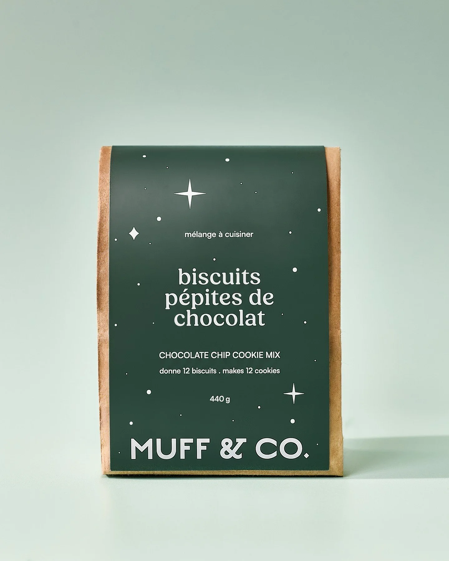 Nos m&eacute;langes &agrave; biscuits p&eacute;pites de chocolat: tellement bons que le P&egrave;re No&euml;l fera un d&eacute;tour juste pour une autre bouch&eacute;e. 🎅