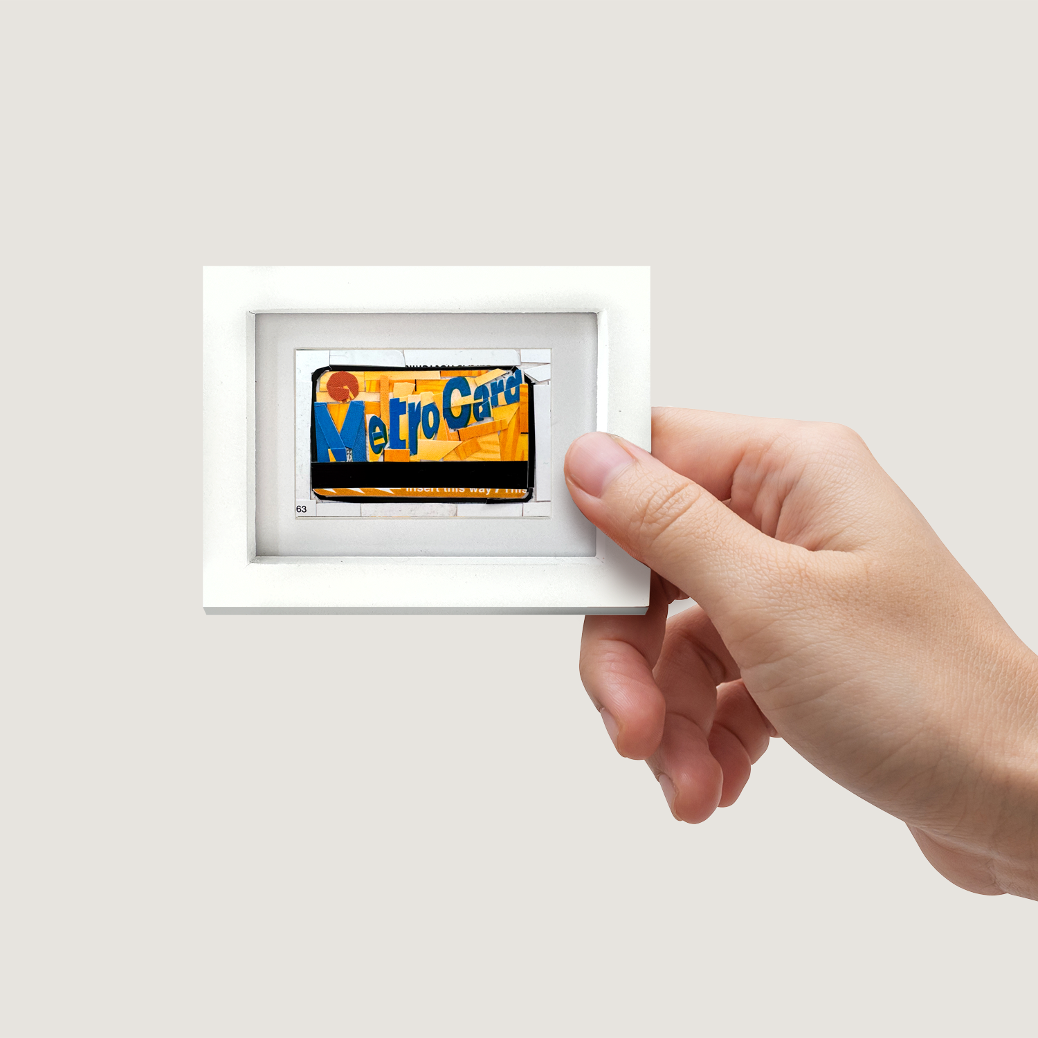 mini_metrocard1025_hand.png