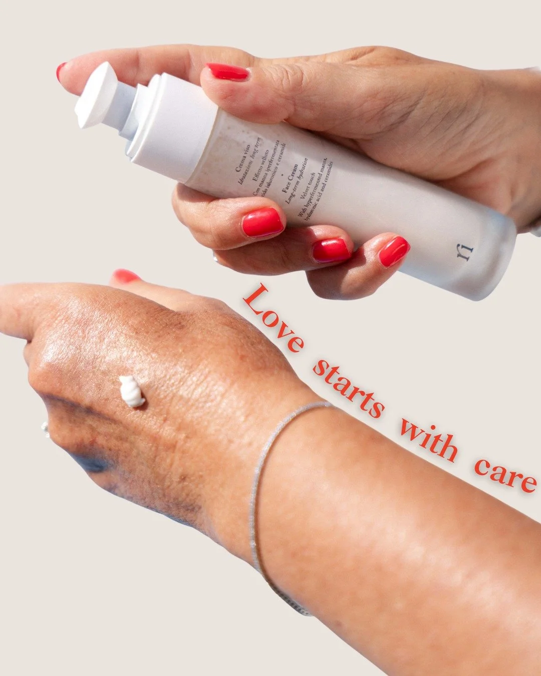 L&rsquo;amore inizia dalla cura. ✨
Regala a chi ami i prodotti giusti per prendersi cura della propria pelle.
Caprichar with love 💛

#caprichar #capricharnature #skincare #sustainable #madeinitaly