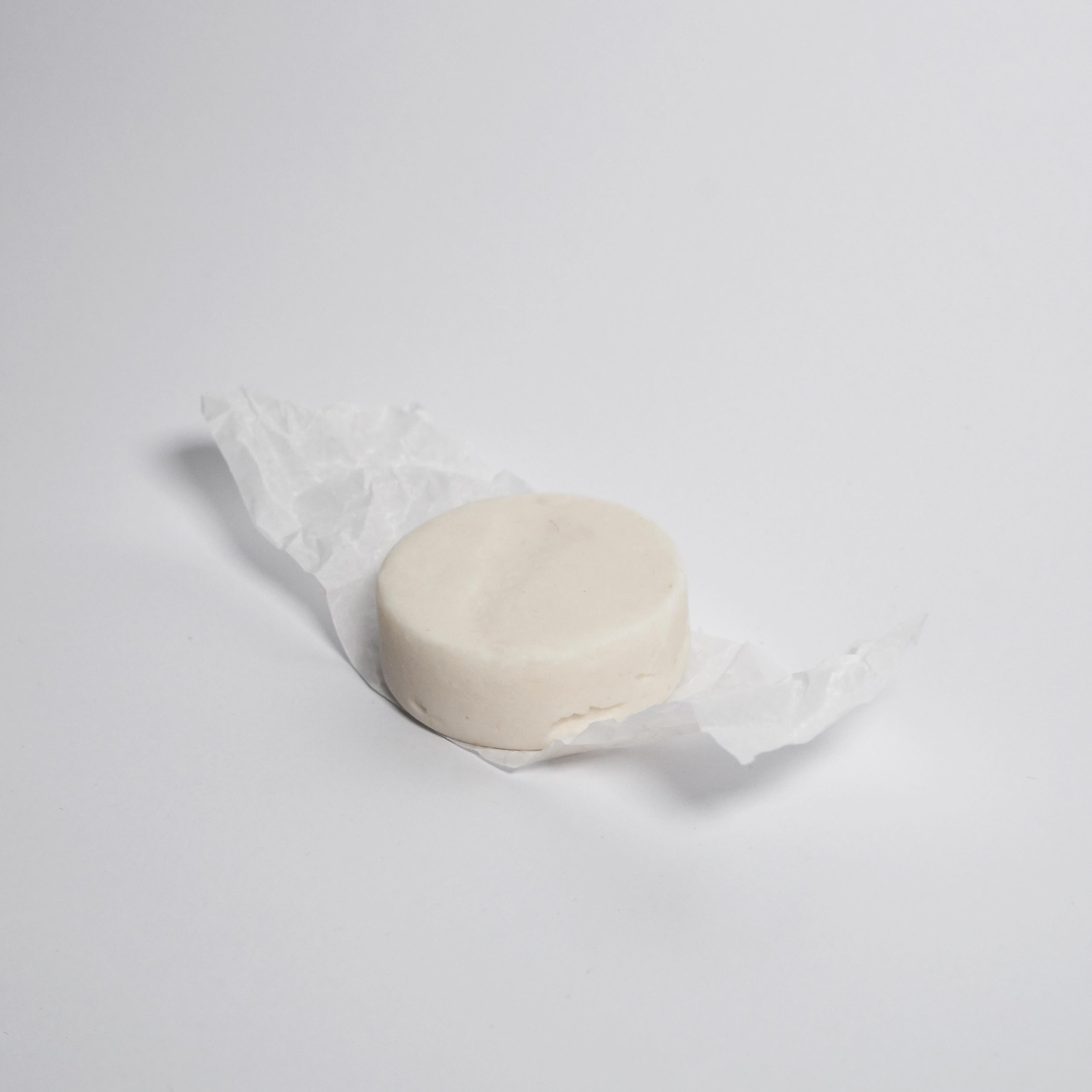 Which is your favourite Caprichar shampoo bar?

Uno shampoo per ogni esigenza:
Capelli sottili e lavaggi frequenti, cuoio capelluto grasso, capelli trattati che necessitano  di maggiore idratazione e nutrimento. 
Scegli quello pi&ugrave; adatto a te 
