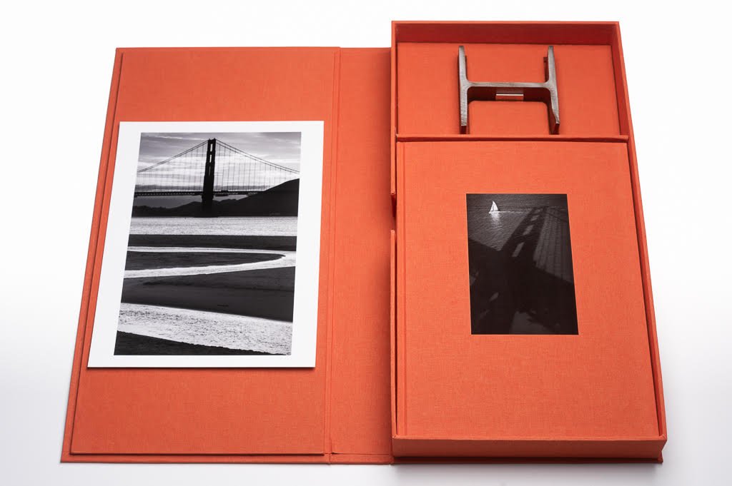 2025-03.ArthurDrooker.36ViewsOfTheGoldenGateBridge.LTDBoxSet.jpg