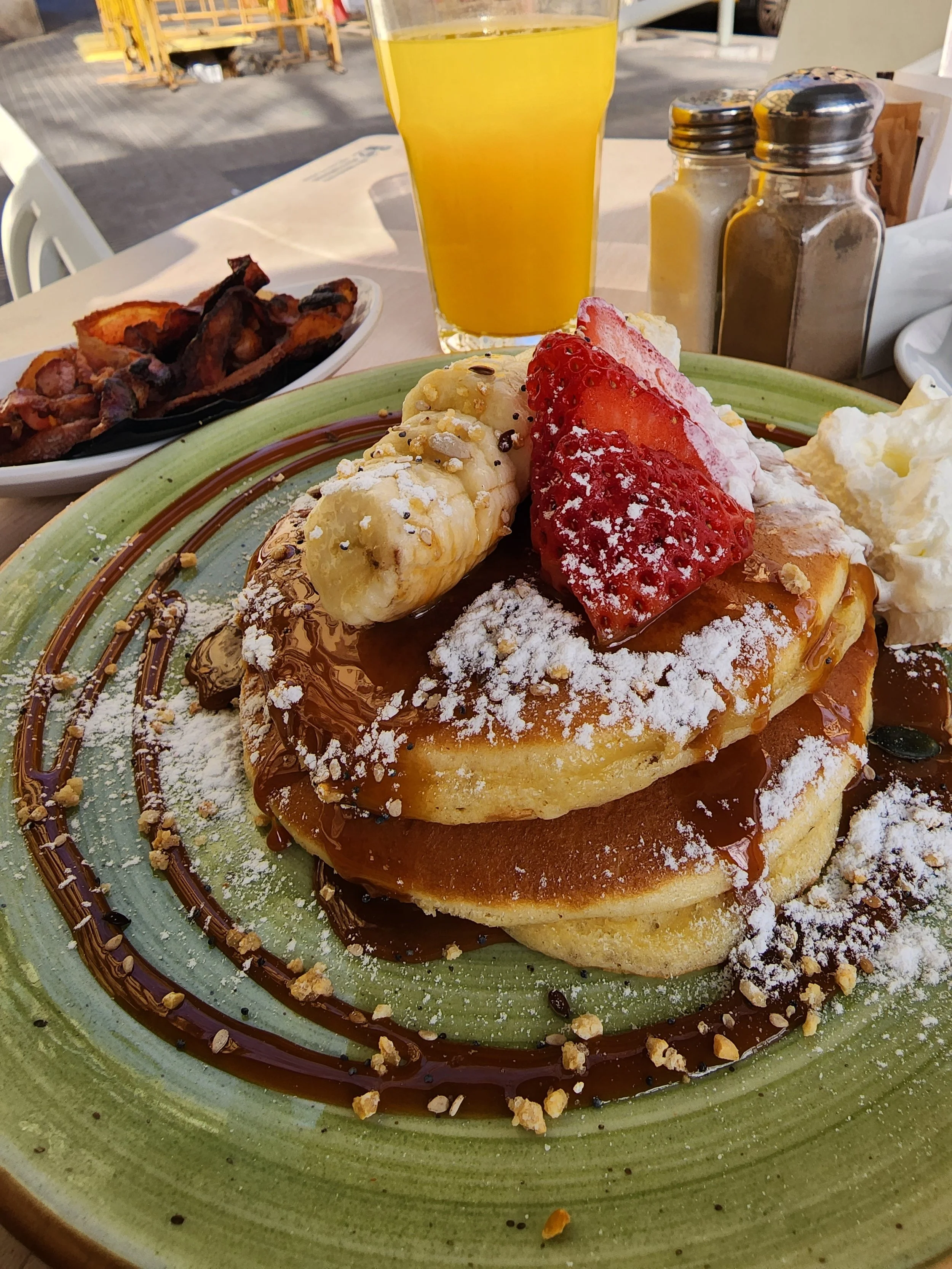 Dulce de Leche Pancakes