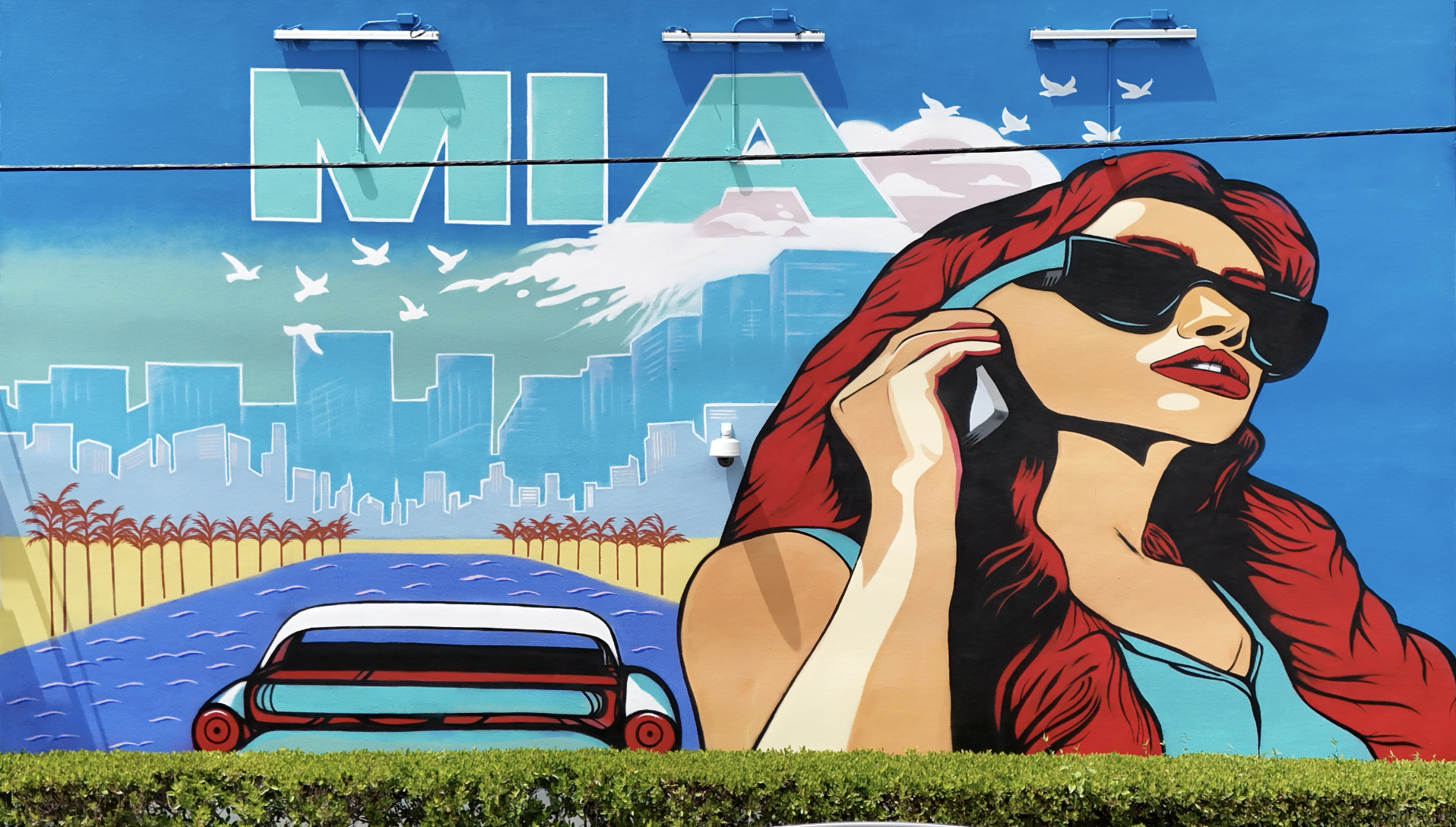 Wynwood Midtown Miami Verizon Mural by Roc Sol Dee Perez and Project Roadmap near the Design District - - Murals by Project Roadmap