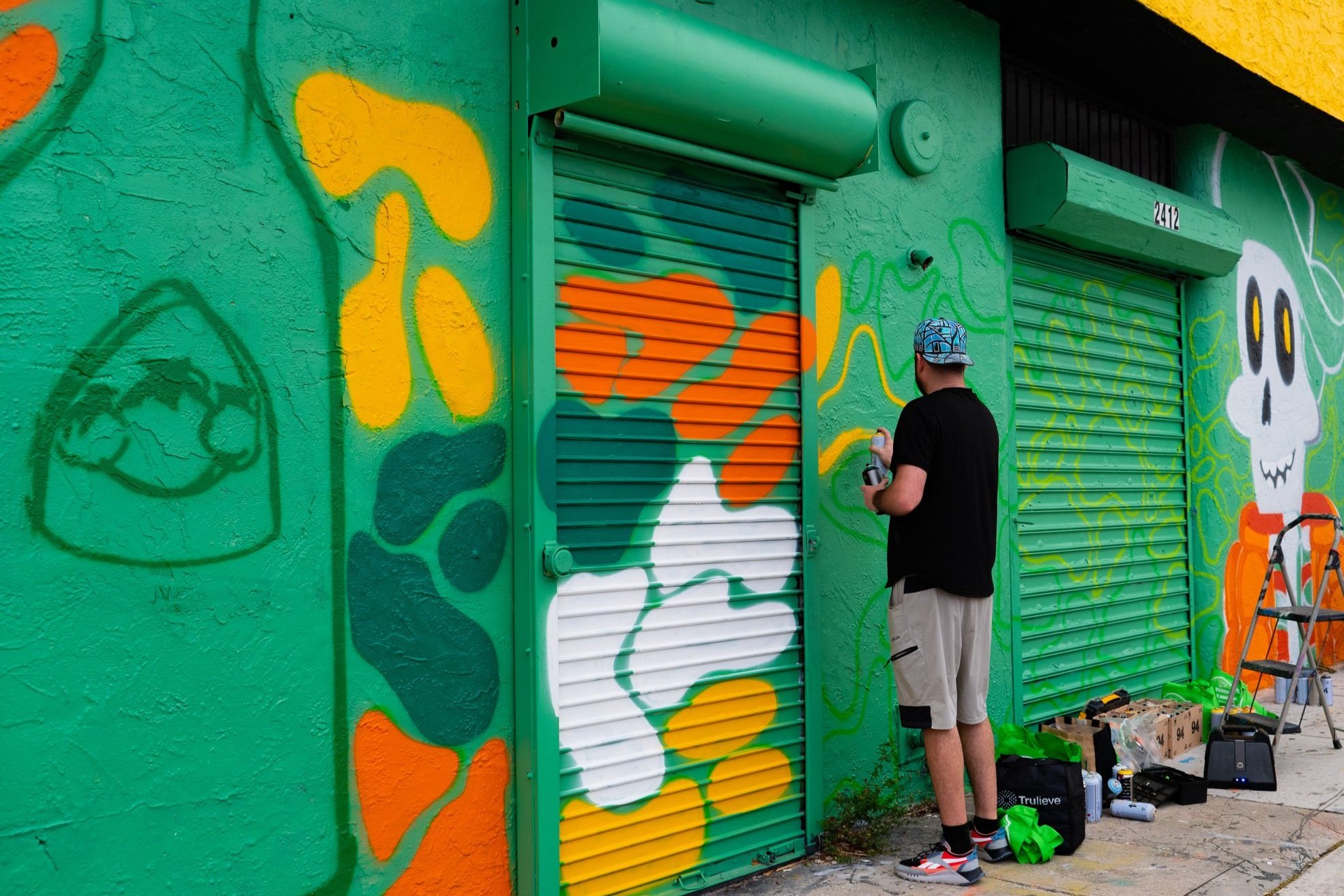Jarritos Mural in Wynwood by Roc Sol and Project Roadmap - Mural by @rocsolmiami - Bones by Jarritos Mural with Degen Arcade during Art Basel 2022
