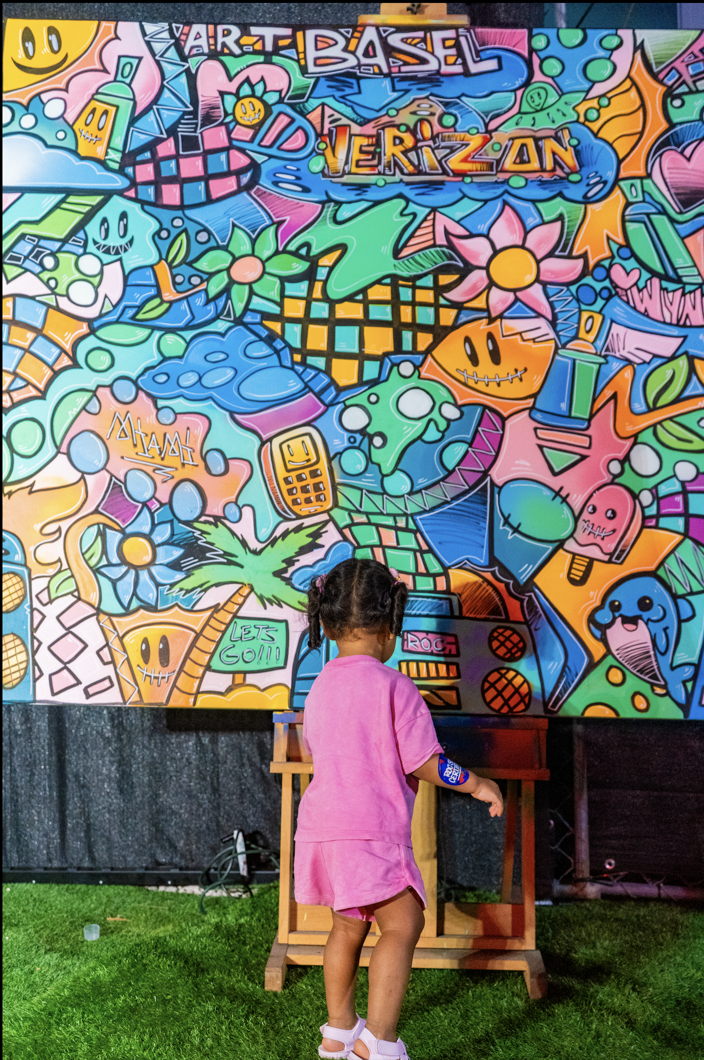 Hive Wynwood 2025 with Verizon, Roc Sol, Dee Perez, Miss Lushy and Project Roadmap Murals