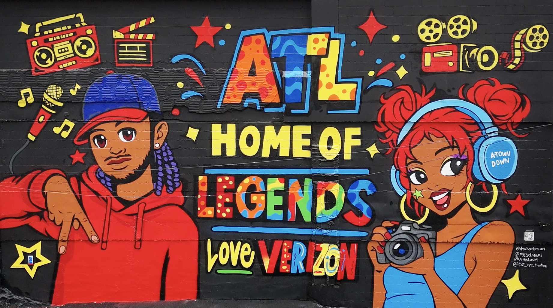 ATL Home of Legends Verizon Mural in Baker St Atlanta - Murals by Project Roadmap