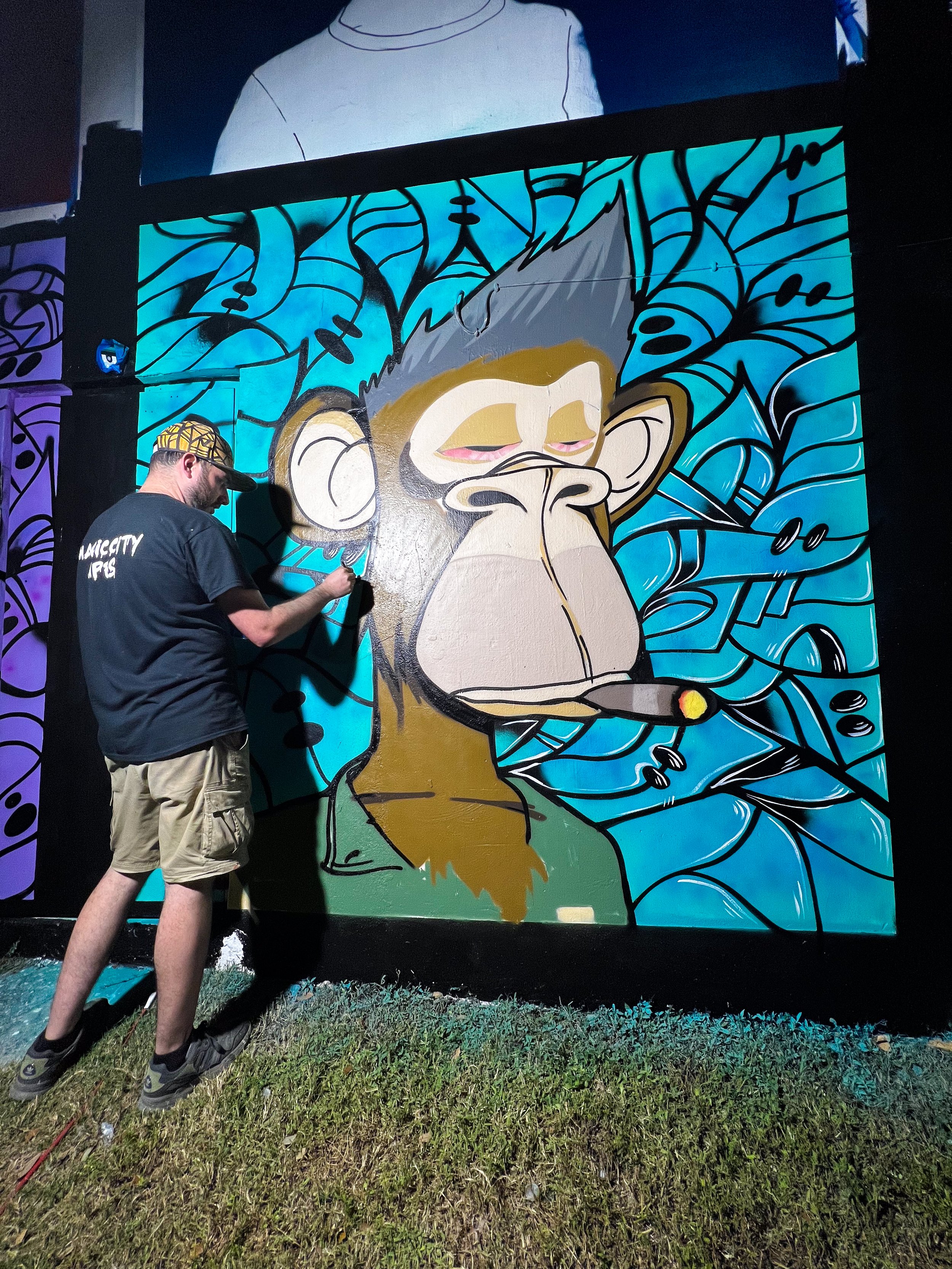 Bored Ape Wall of Fame Mural in Miami by Roc Sol Wynwood Allapattah - BAYC Mural in Miami