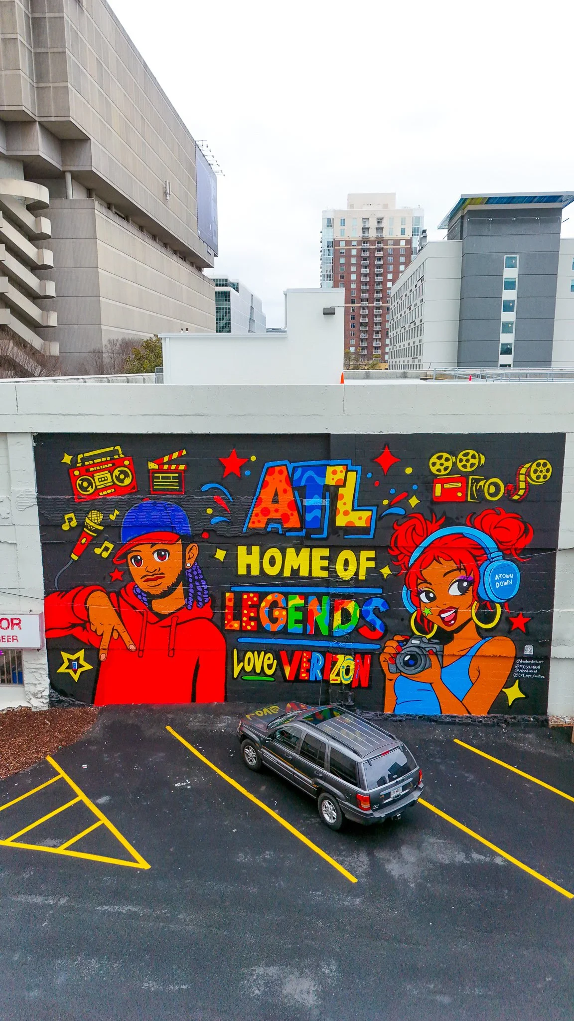 verizon-baker-street-atlanta-mural-drew-borders-roc-sol-miss-lushy-cat-eye-creative-project-roadmap.jpg.jpg