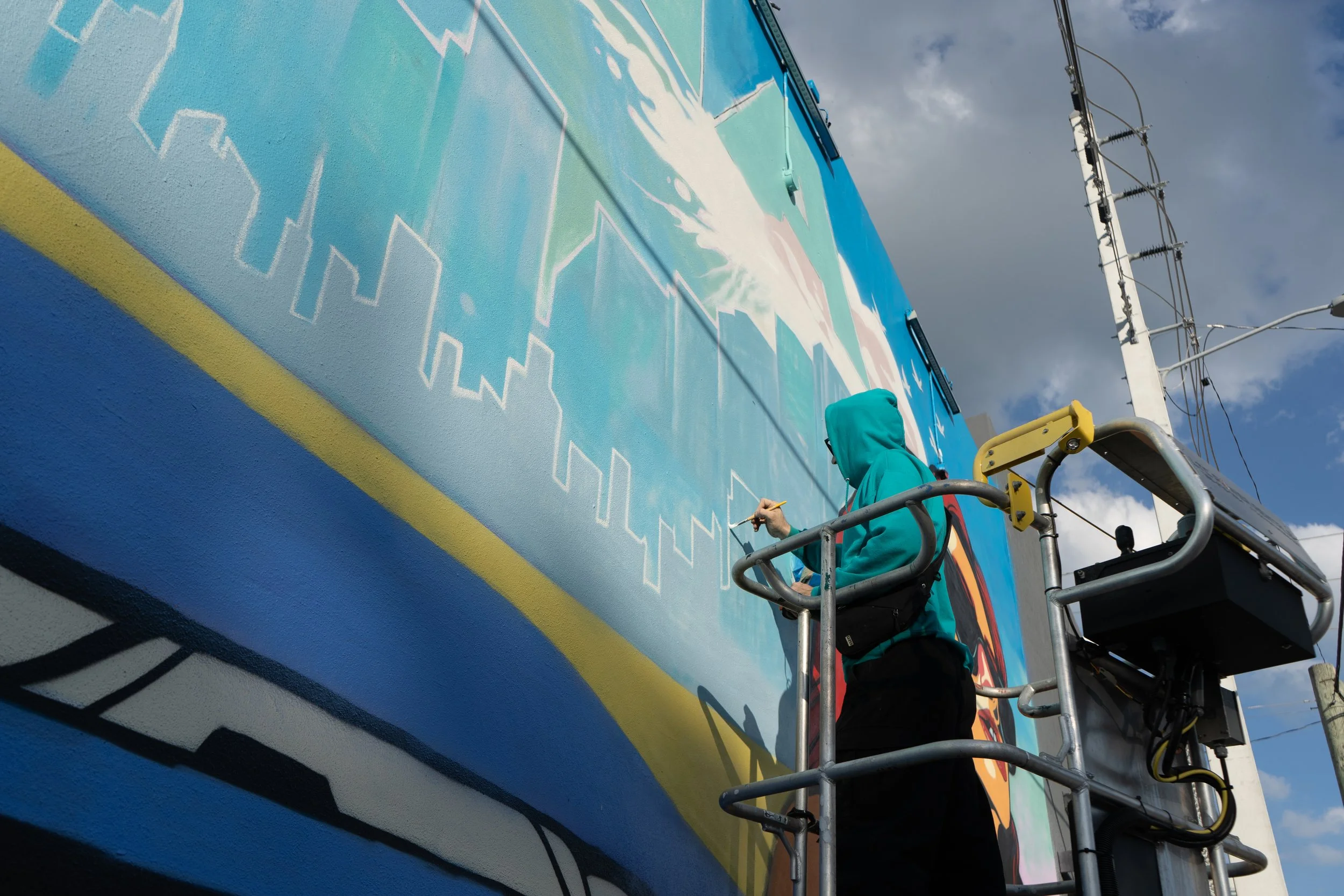 Verizon Wynwood Midtown Miami Mural by Roc Sol, Dennis Perez and Project Roadmap Murals - Miami Mural Team, Wynwood Murals