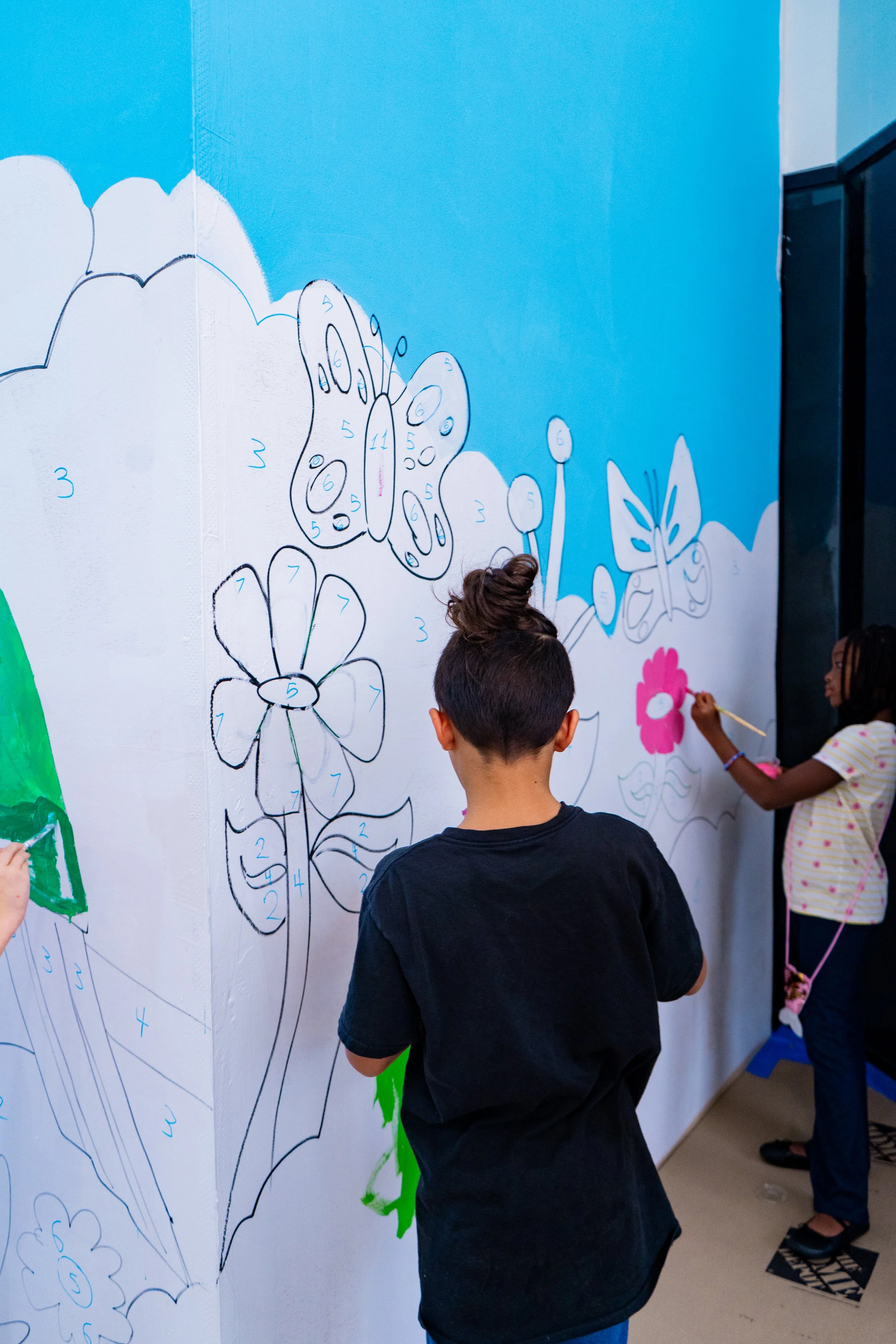 Coral Square Mall Mural by Roc Sol and Project Roadmap Murals - Simon Malls - Coral Springs