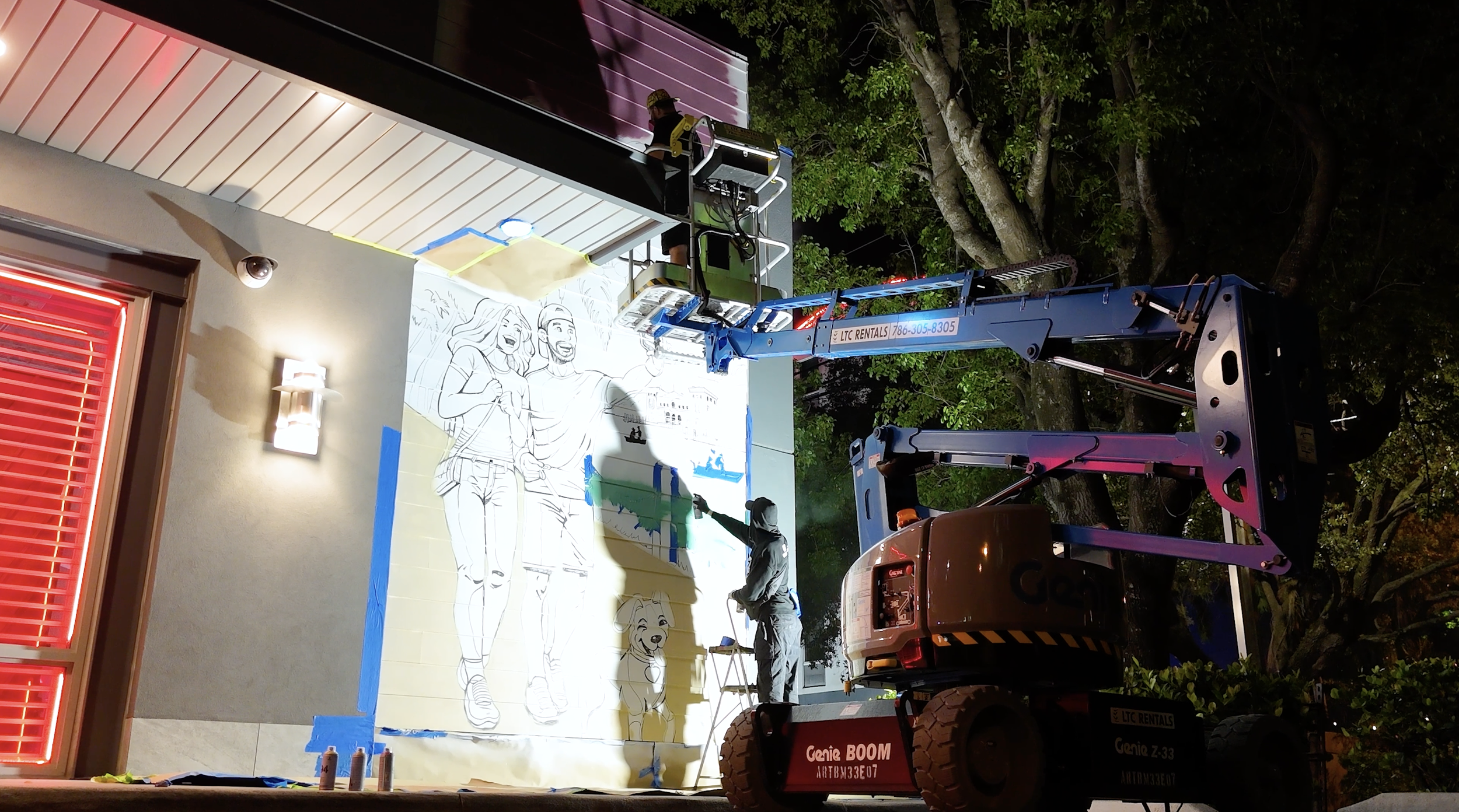 Verizon Coconut Grove Miami Mural by Roc Sol, Dennis Perez and Project Roadmap Murals - Miami Mural Team, Coconut Grove Murals