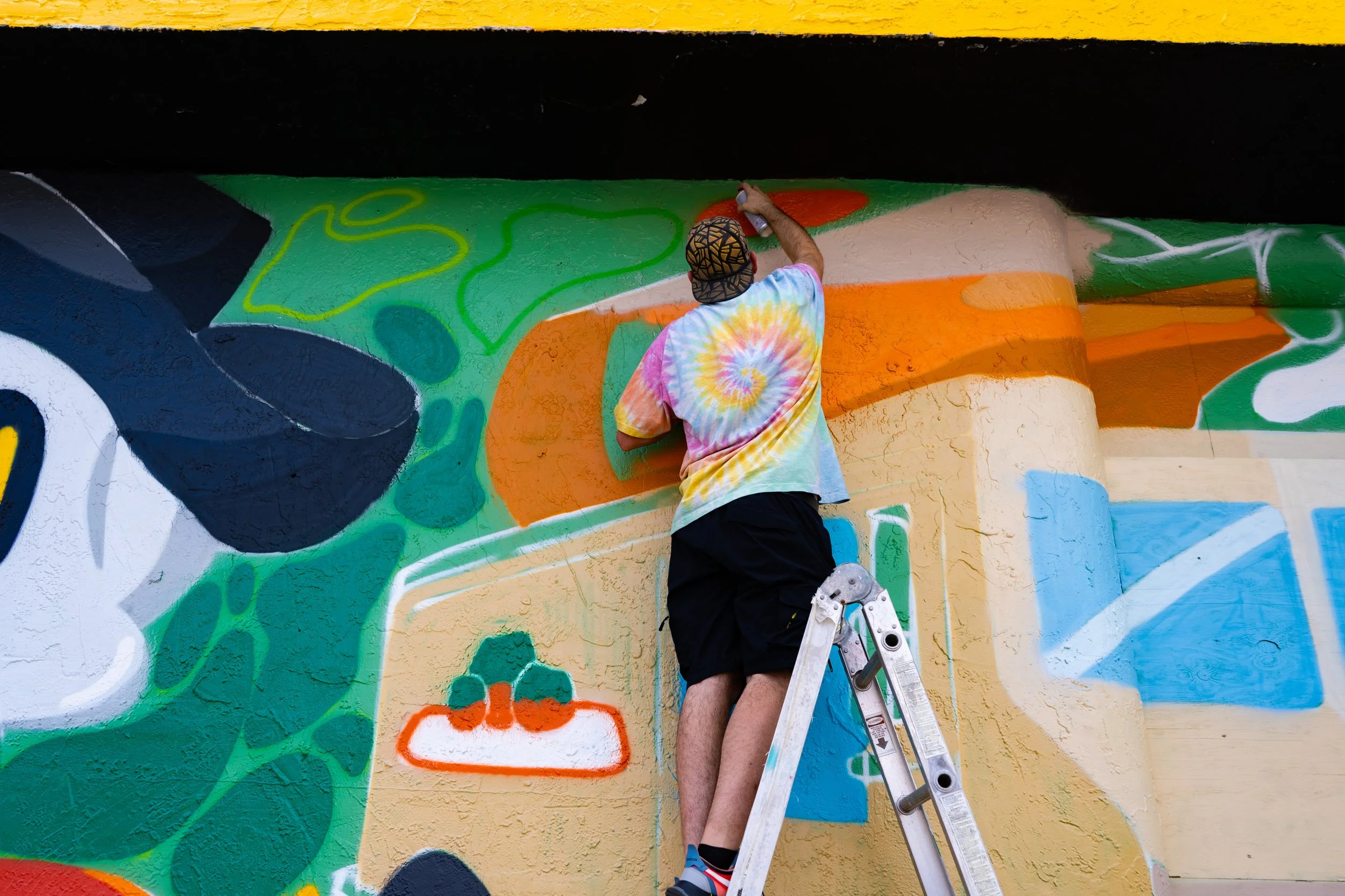Jarritos Mural in Wynwood by Roc Sol and Project Roadmap - Mural by @rocsolmiami - Bones by Jarritos Mural with Degen Arcade during Art Basel 2022