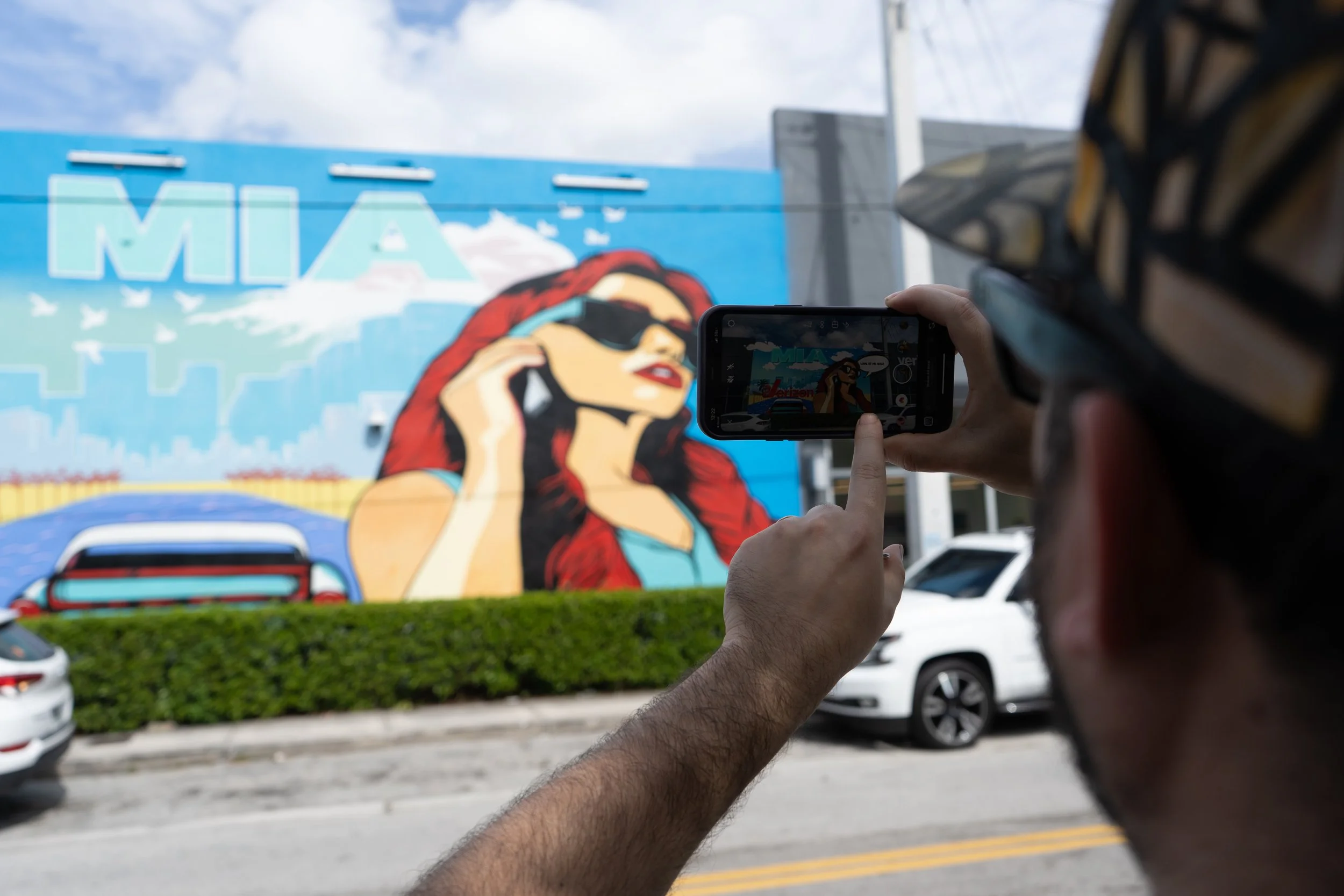 Verizon Wynwood Midtown Miami Mural by Roc Sol, Dennis Perez and Project Roadmap Murals - Miami Mural Team, Wynwood Murals