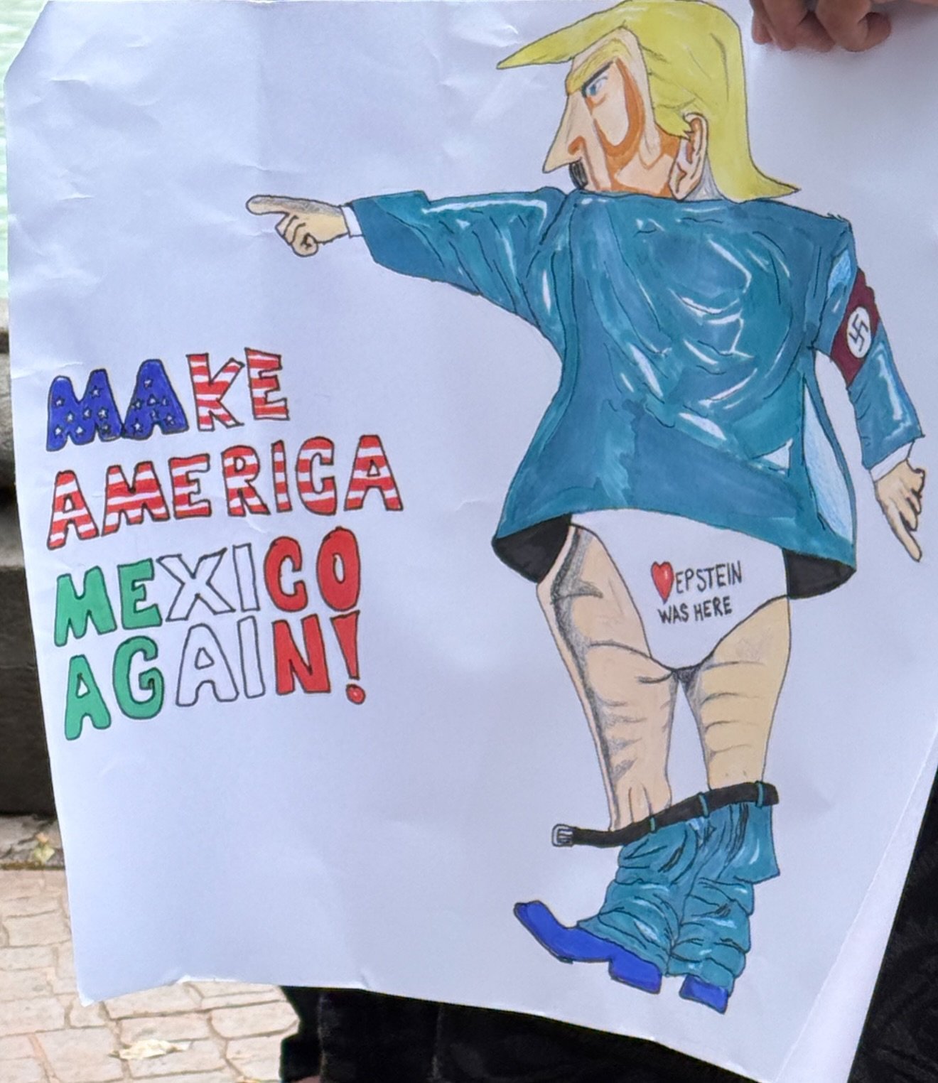 NO KINGS! ABOLISH ICE! FREE PALESTINE! 
A couple signs from today&rsquo;s #nokings protest. The last slide is of my mother and her &lsquo;No Kings&rsquo; sign&hellip; the last time she was involved in protest this large was during the Vietnam war whe