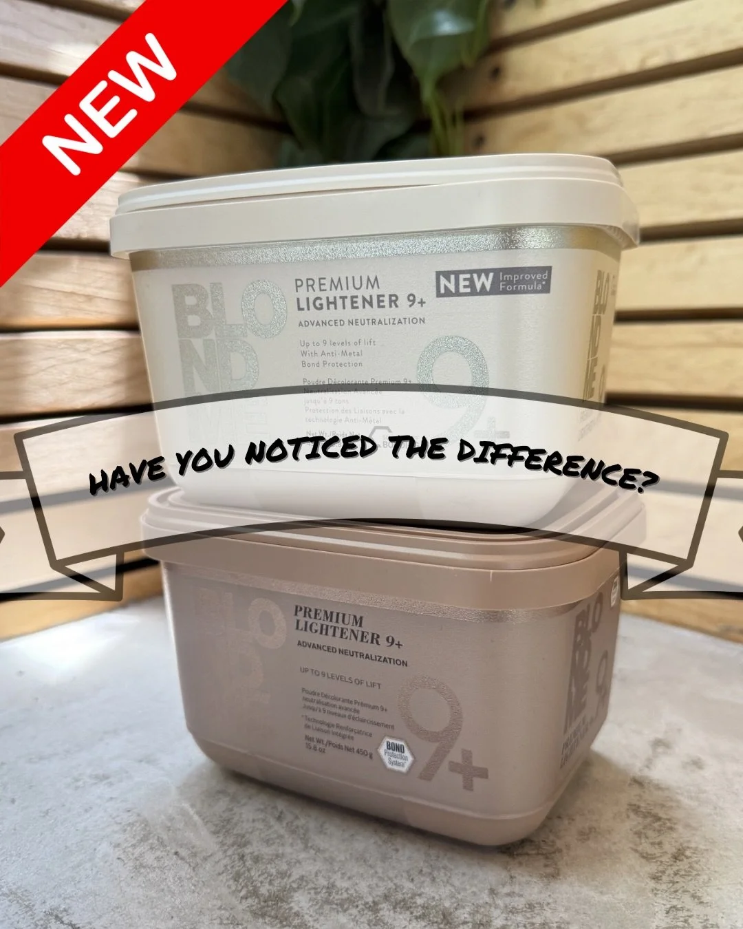 Have you seen it? Have you tried it? Do you LOVE it?! Because I sure do!! 
A lightener that DOES NOT swell, AND has anti-metal bond protection technology (think all those chelator sprays you use, now included in your lightener!).
I&rsquo;ve been usin