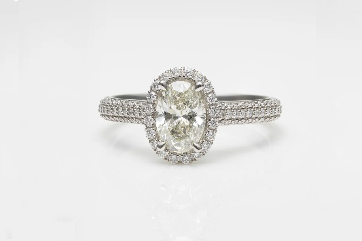Diamond ring, product photography, Studio Collins Photography
