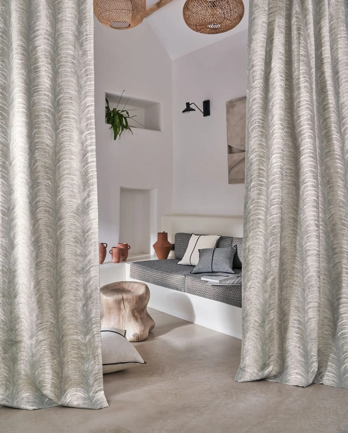 Casamance — Titan Intuitive