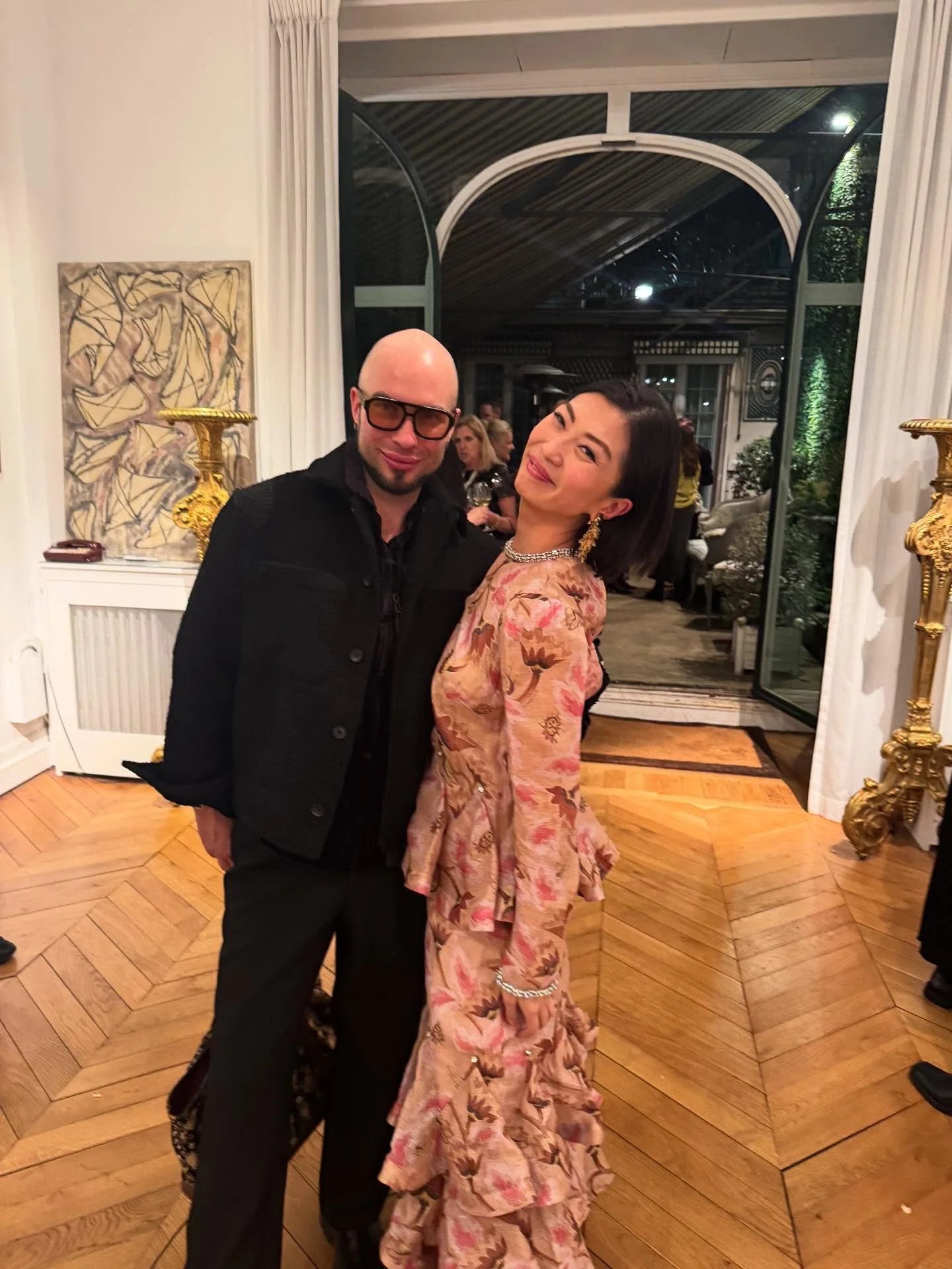 Soir&eacute;e du XVIIIe: An Antique Affair.

Jon with the forever fabulous Laura @lalacurio at the annual @jiunhoinc soir&eacute;e.