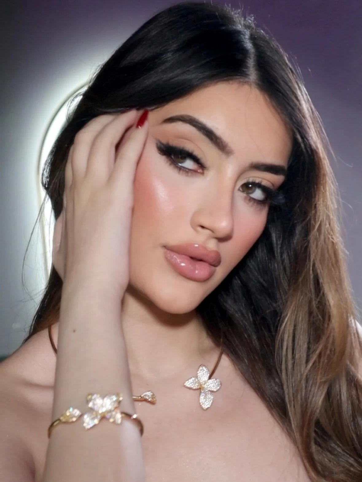 Just a little glam moment on @therealabir 💓