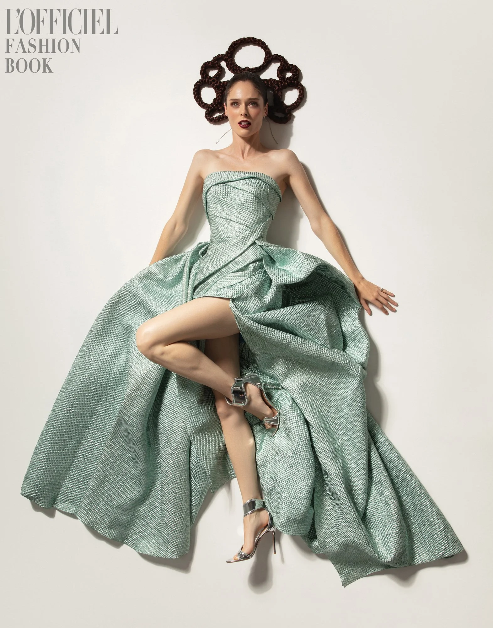 AU84_LOFFICIEL_FASHION_BOOK_COCO_ROCHA_5.jpg