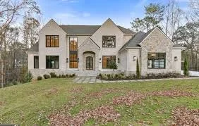 What Credit Score Do I Need to Buy a House in Atlanta?