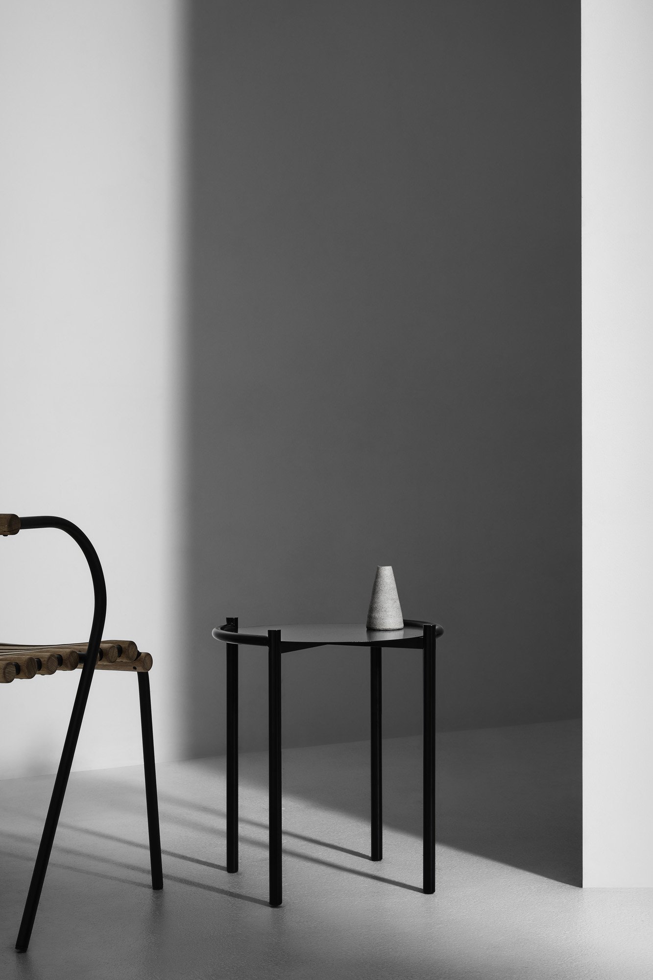 Fomu Side Table